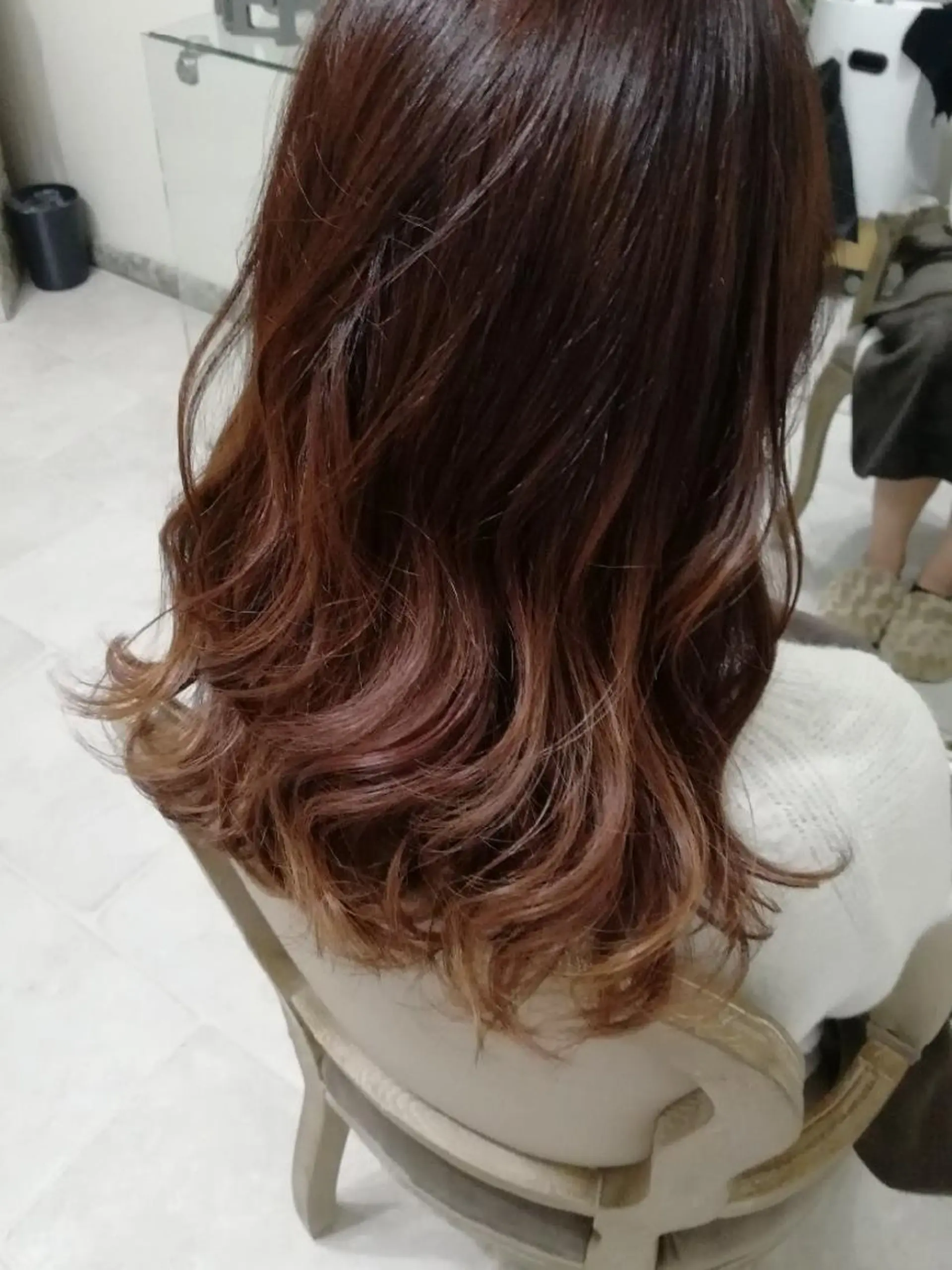 ロング カラー ヘアアレンジ グラデーションカラー ピンクカラー See by merのマツエク・マツパデザイン