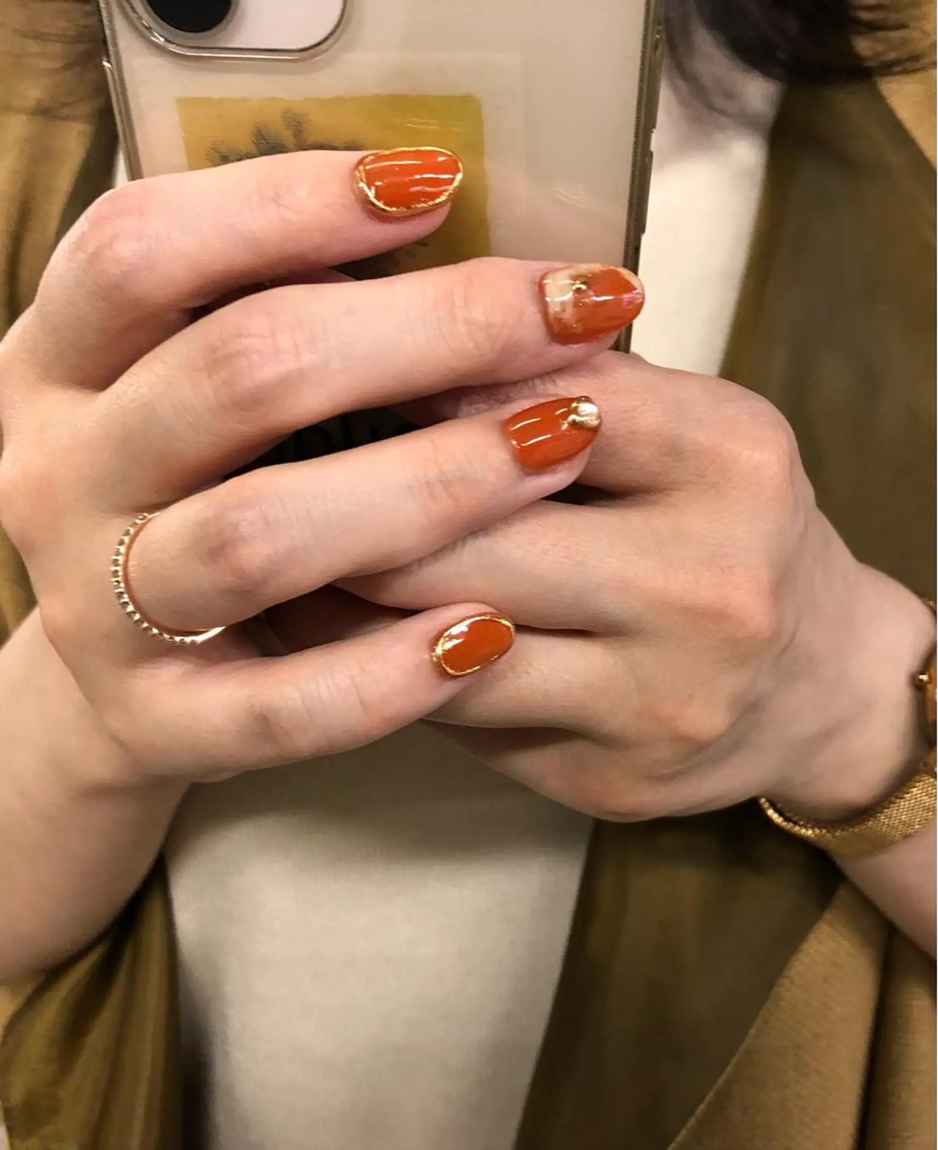 ショート ネイル ニュアンスネイル ハンドネイル T. Kasumiのネイルデザイン