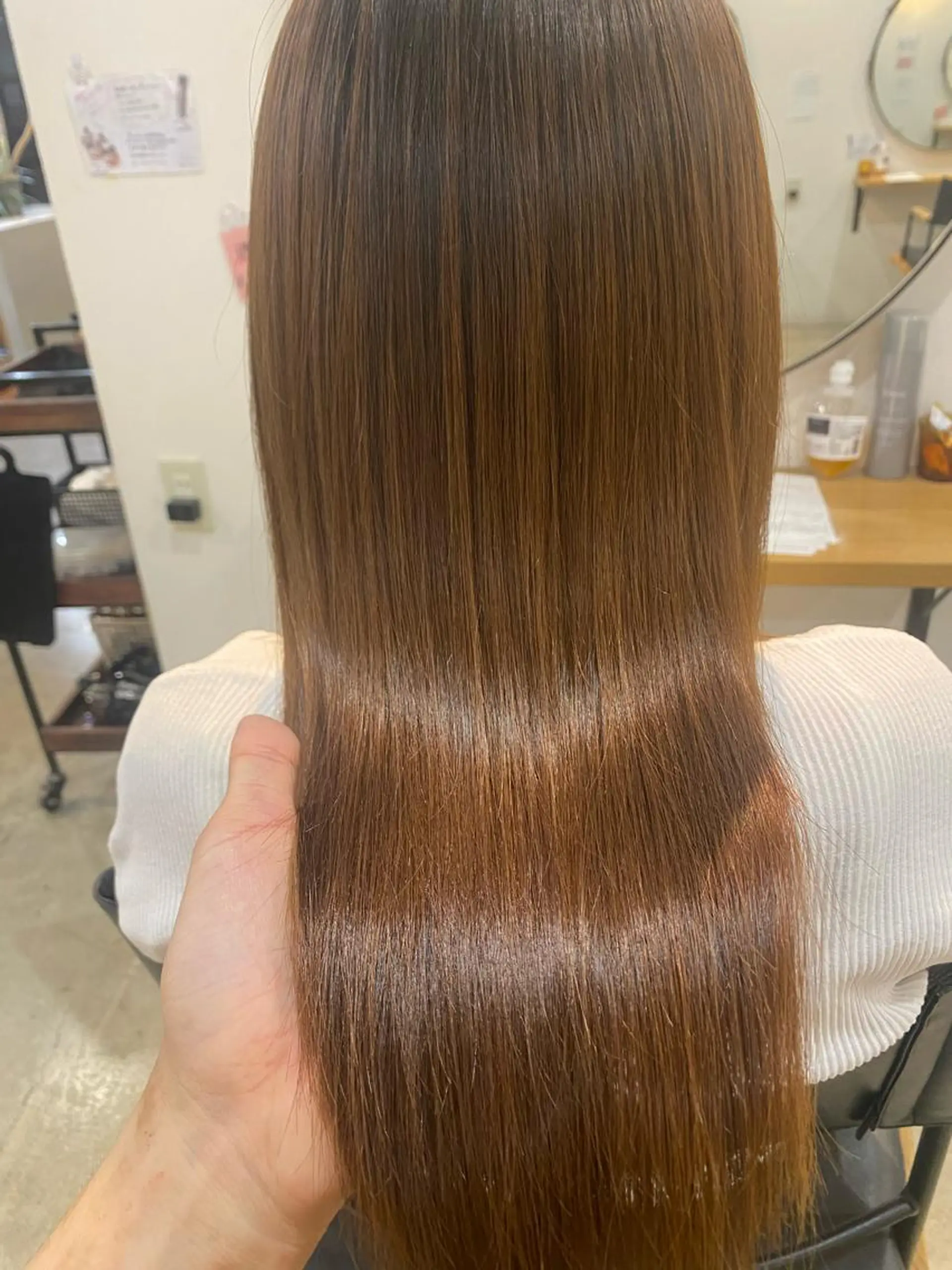 ロング カット ヘアカラー 縮毛矯正 トリートメント lolonois梅田 髪質改善✨愛一郎のヘアスタイル