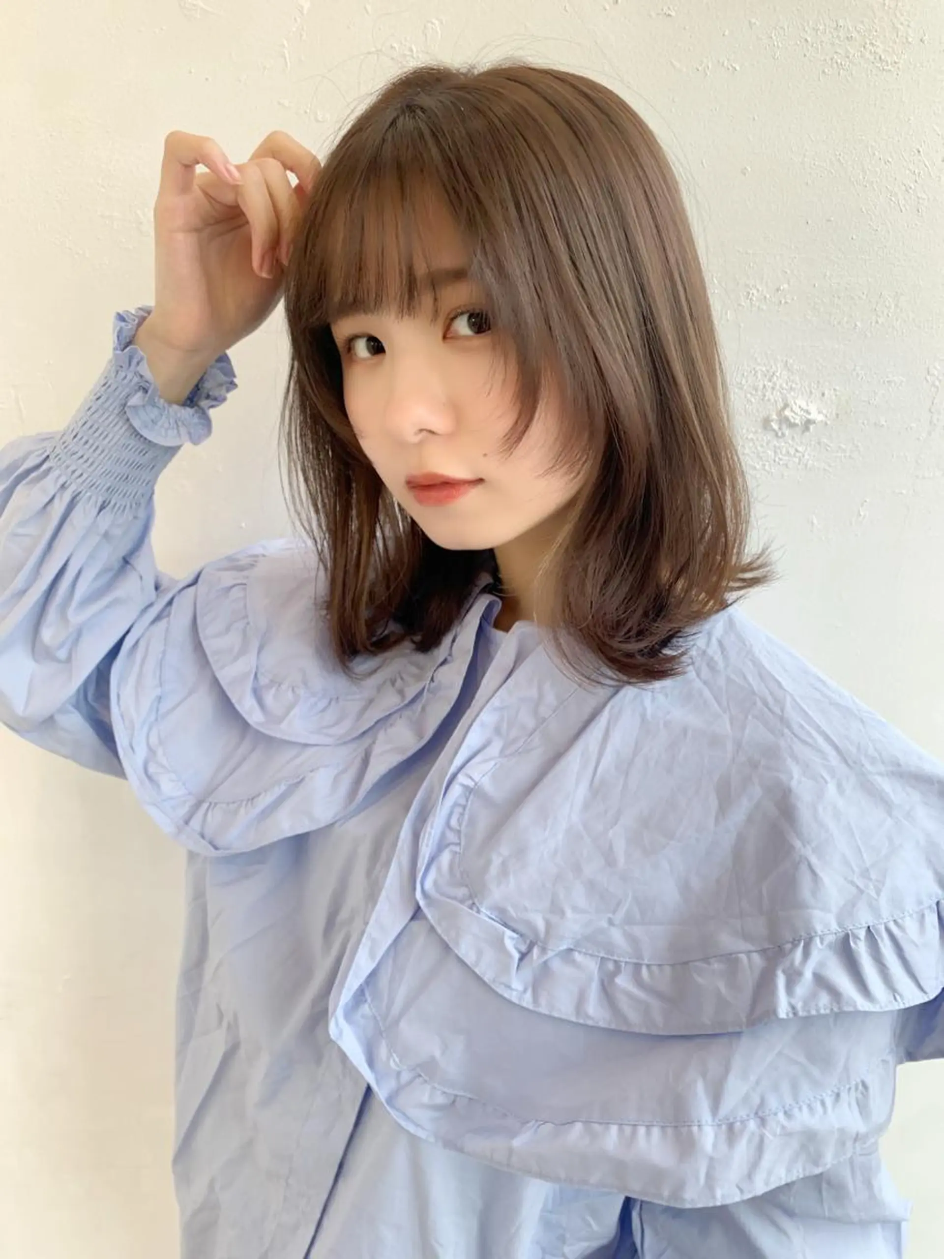 ミディアム カラー レイヤーカット ウルフカット カット ヘアカラー トリートメント 藤間 帆乃夏（とうまほのかのヘアスタイル