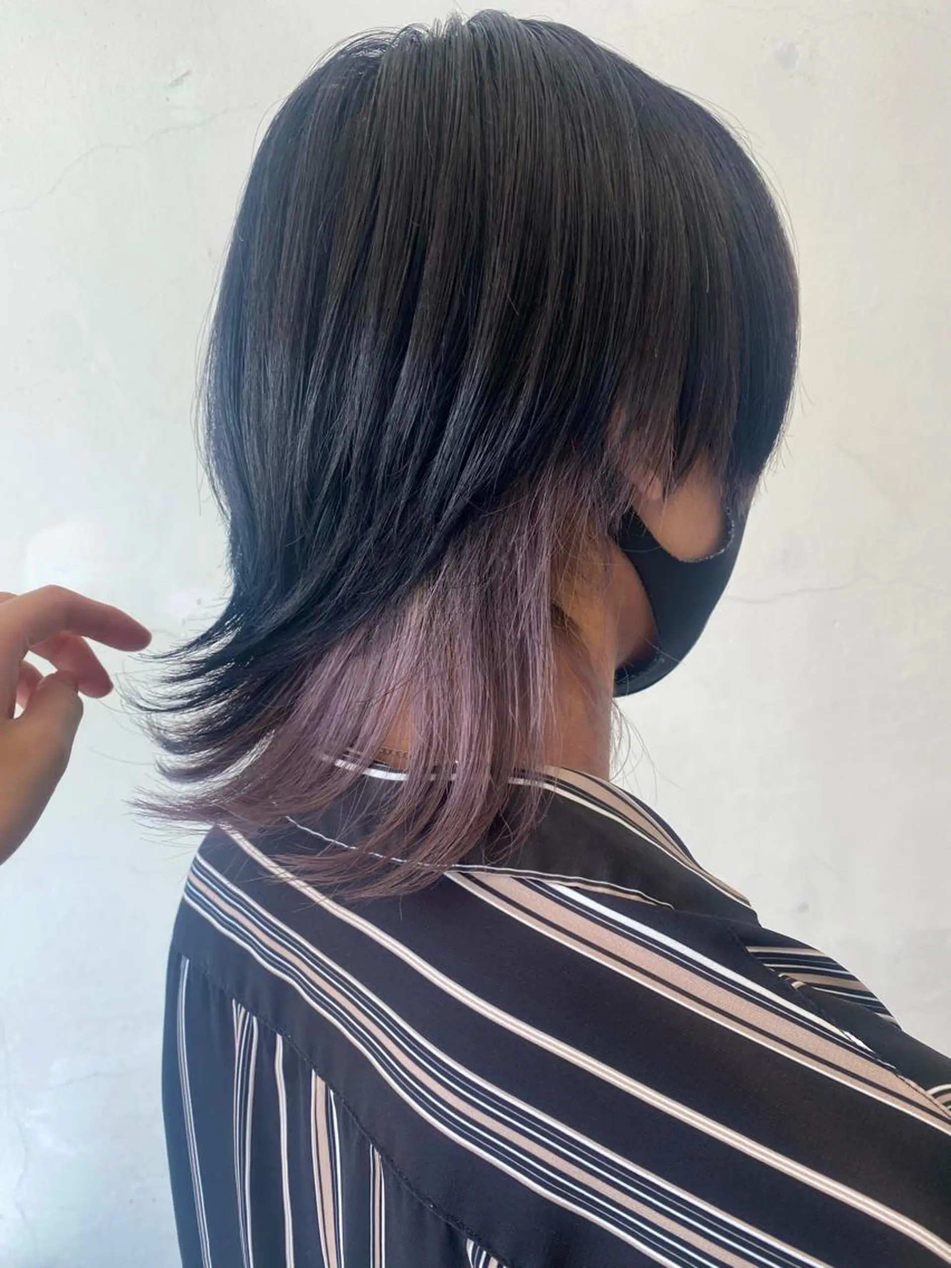 ショート カラー メンズ メンズインナーカラー インナーカラー パープルカラー ヘアカラー 🎀ツヤ髪韓国ヘア ミカ🎀のヘアスタイル