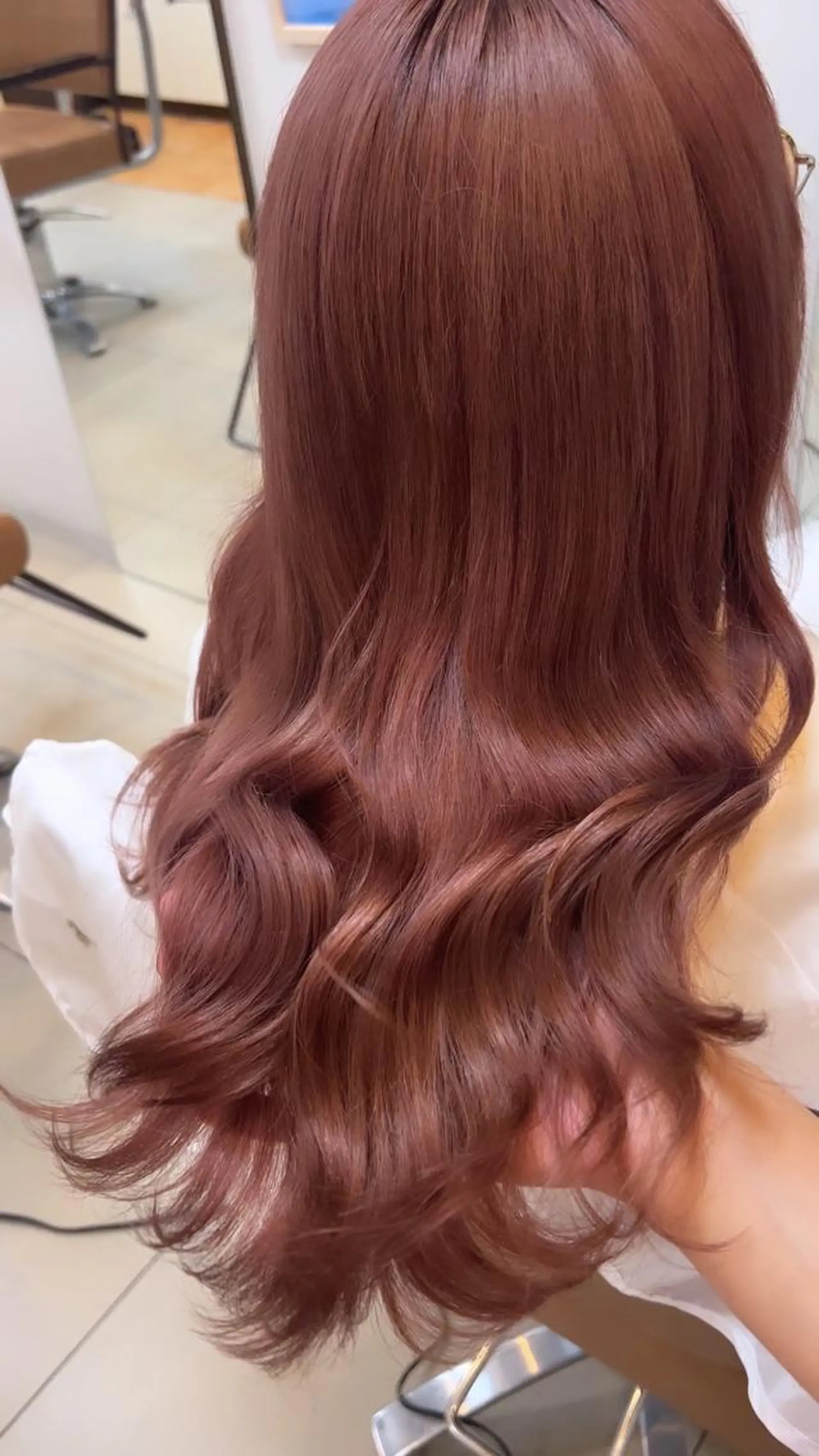 ロング 阪田 真奈未のヘアスタイル