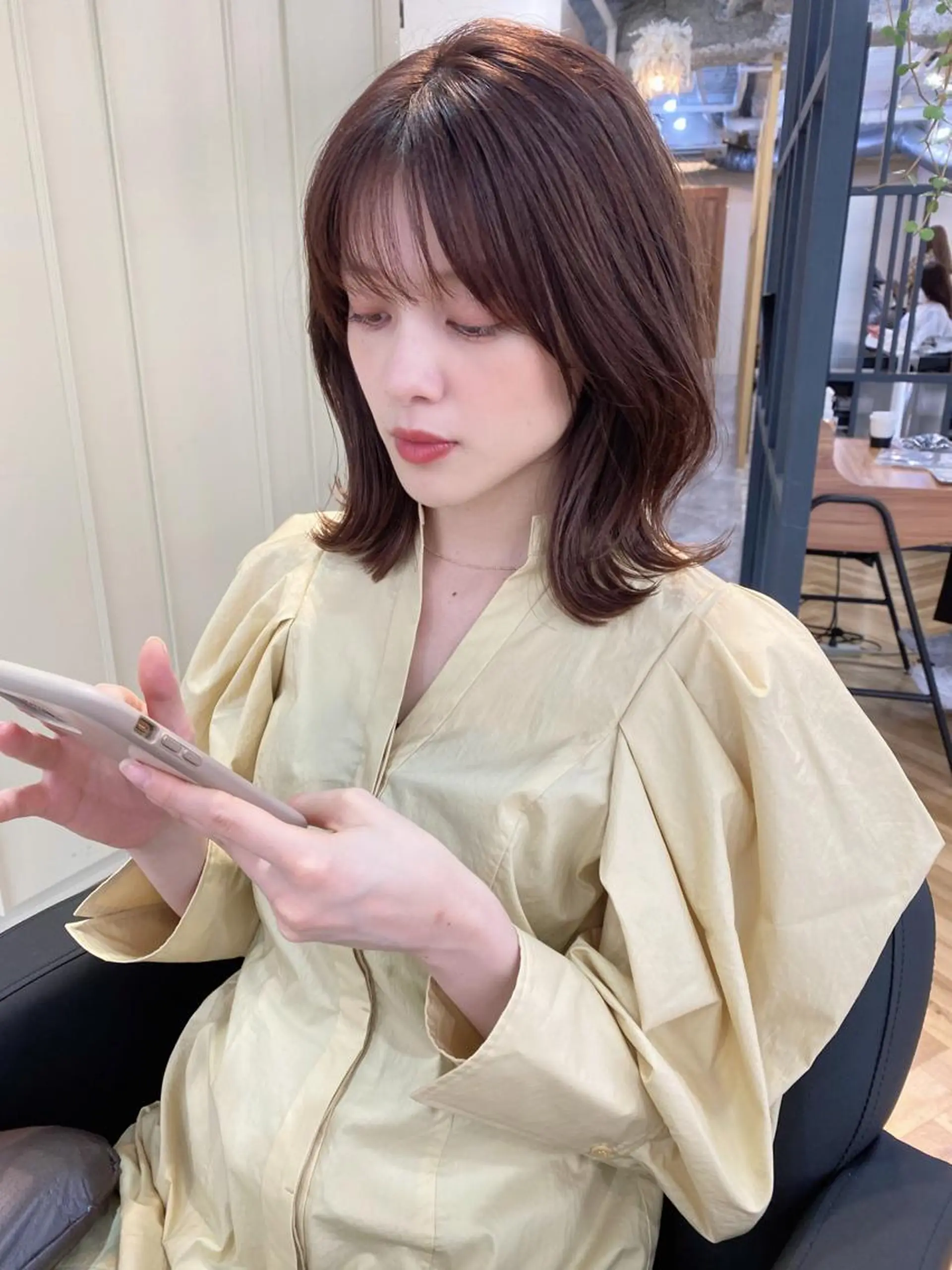 ミディアム 鎌倉 彩のヘアスタイル