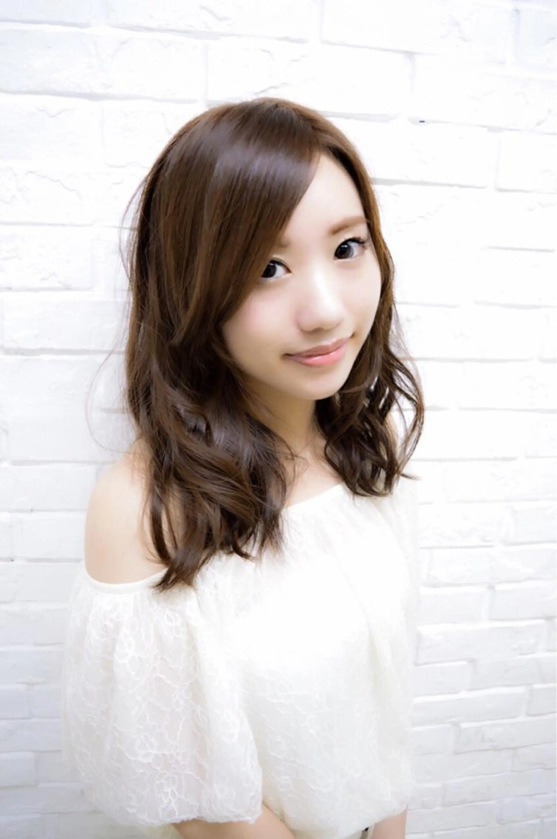 ミディアム セミロング ロング カラー ベージュカラー エクステリピート率 No.1 菊池　悠介のヘアスタイル