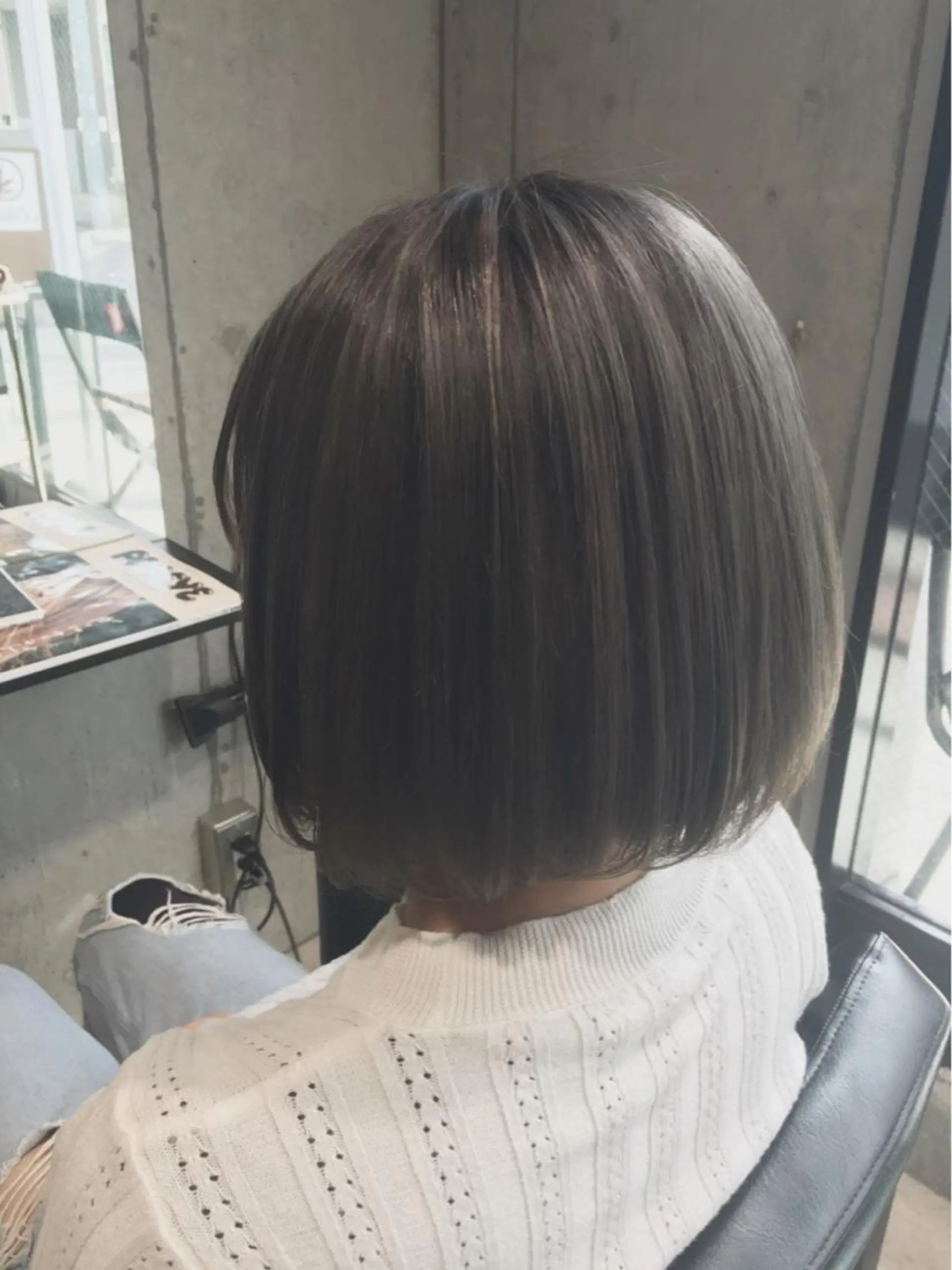 ショート カラー グレージュ ヘアカラー トリートメント ✨髪質改善縮毛矯正✨ 宇田川修平のエステ・リラクイメージ