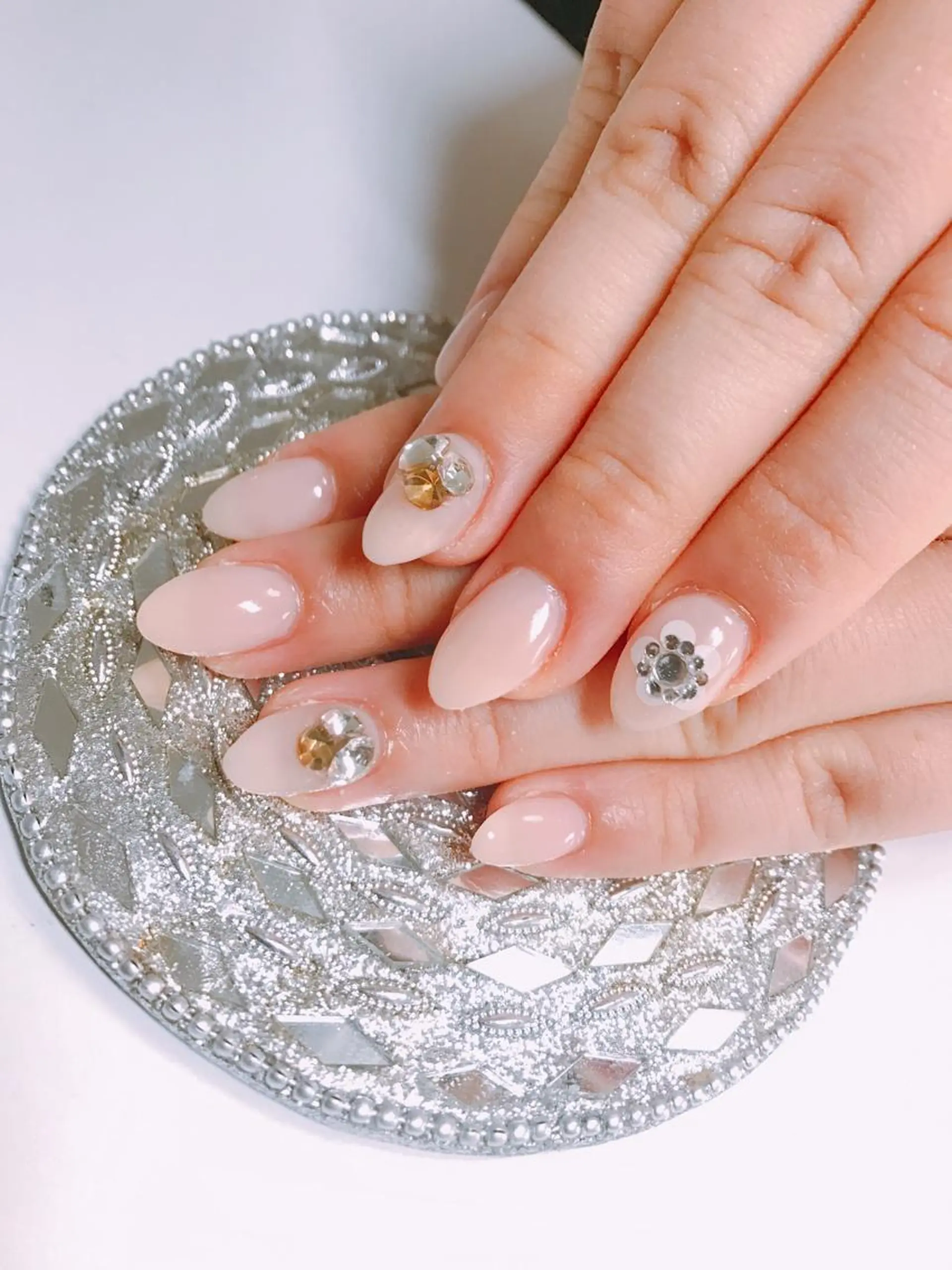 ネイル アートネイル 【カメレオン】 上村 祥子のヘアスタイル