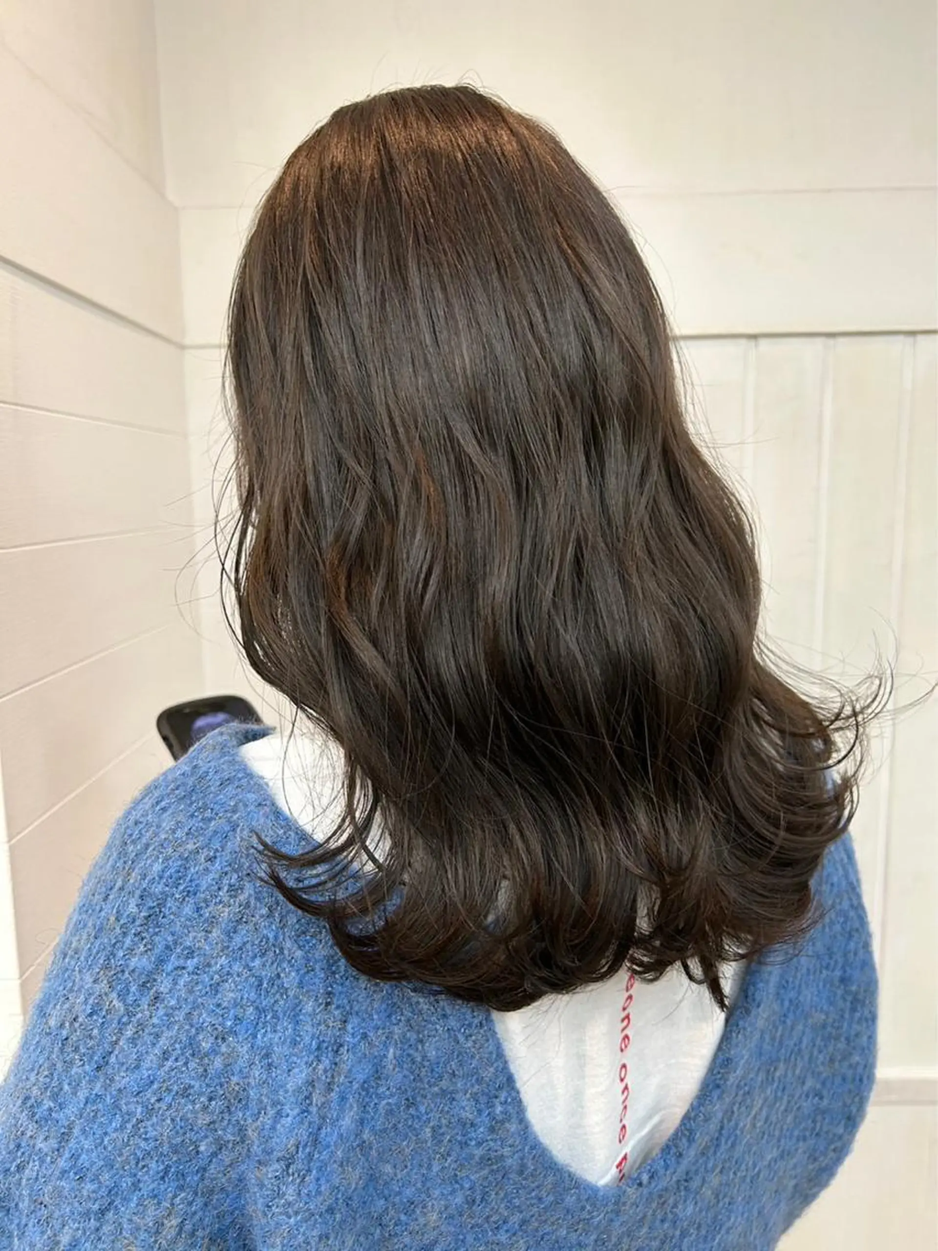 セミロング カラー パーマ アディクシーカラー アッシュ バレイヤージュ ベージュカラー ブリーチ N° +aero 横浜のヘアスタイル