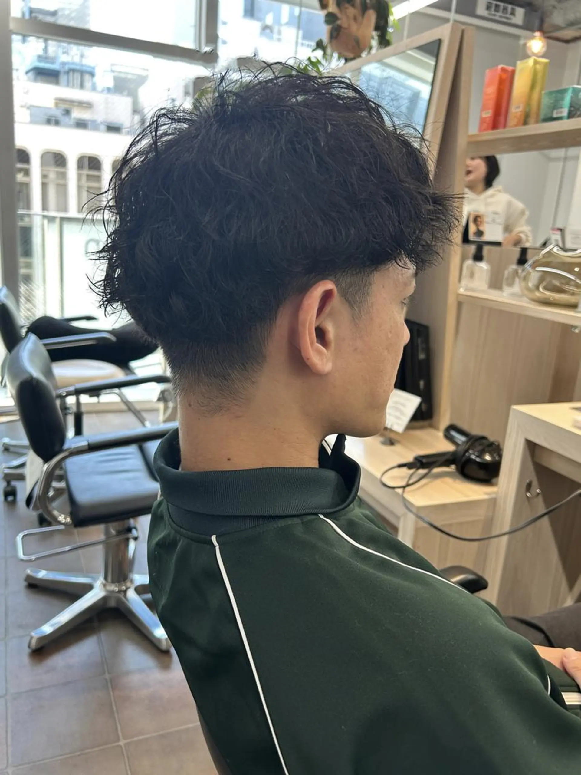 ショート メンズ パーマ メンズハイトーン メンズパーマ スペインカール スパイキーショート ツイストスパイラルパーマ カット パーマ メンズパーマ/ メンズカット/タクヤのヘアスタイル