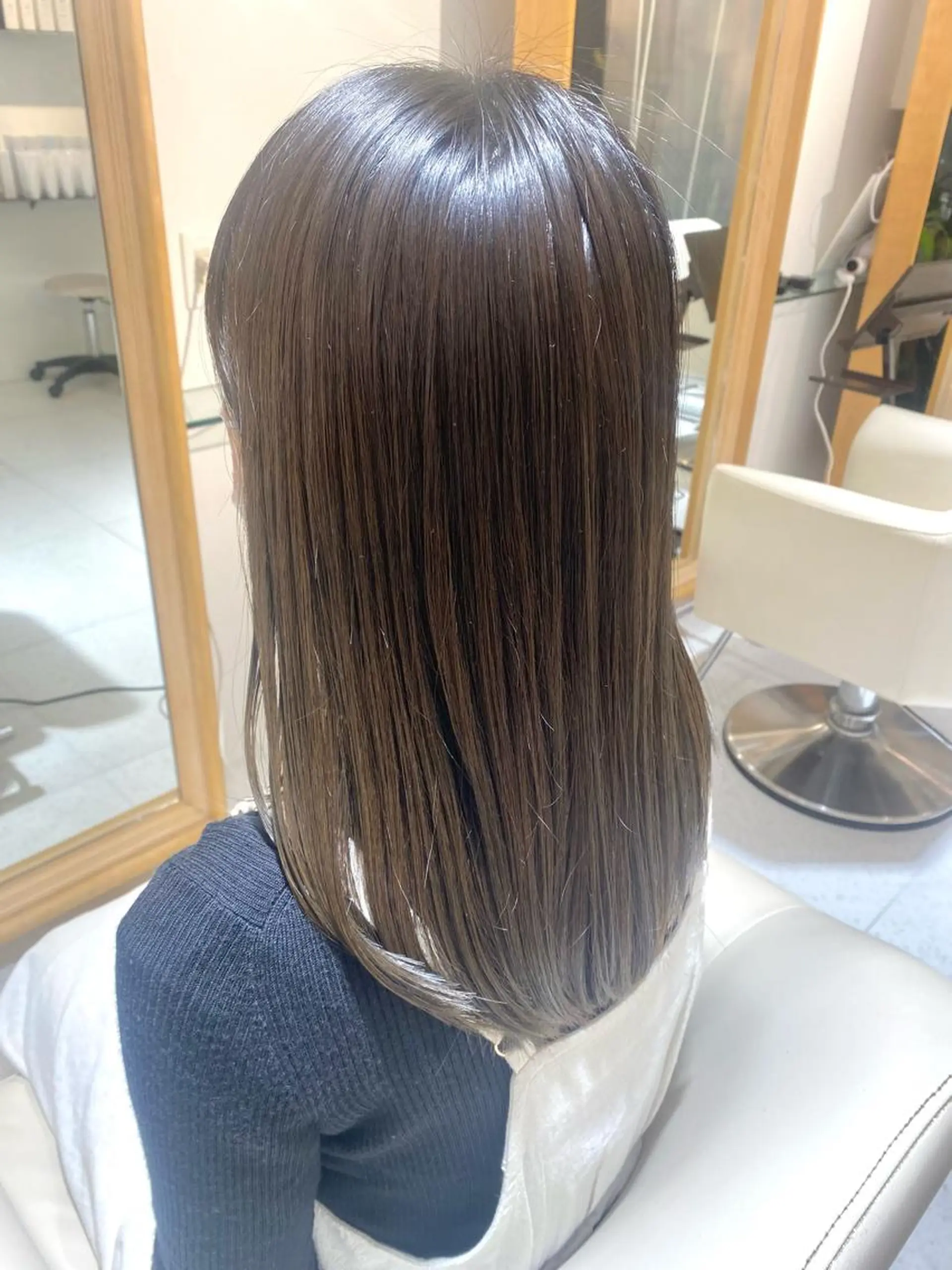 ミディアム カラー ヘアカラー 安永 涼のヘアスタイル