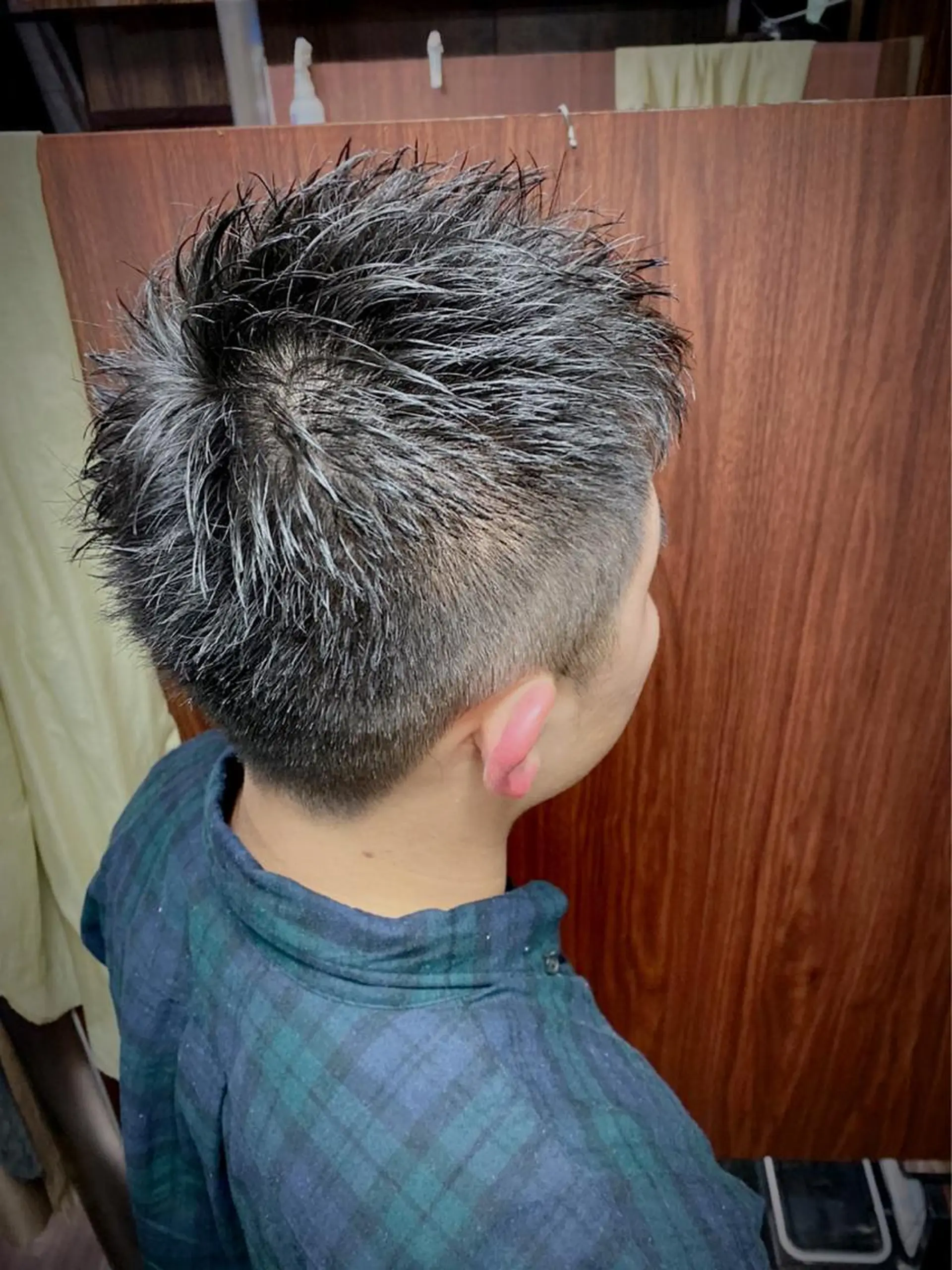 ショート メンズ 山田 哲平のヘアスタイル