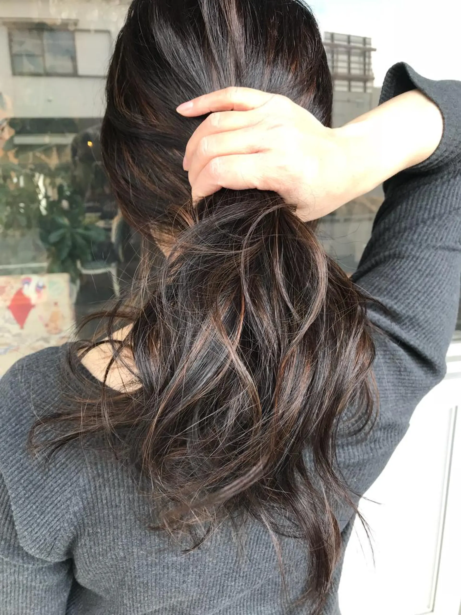 セミロング カラー ヘアアレンジ バレイヤージュ ベージュカラー ブリーチ グラデーションカラー ハイライトカラー Mariana/ 鶴原-ハイライトのヘアスタイル