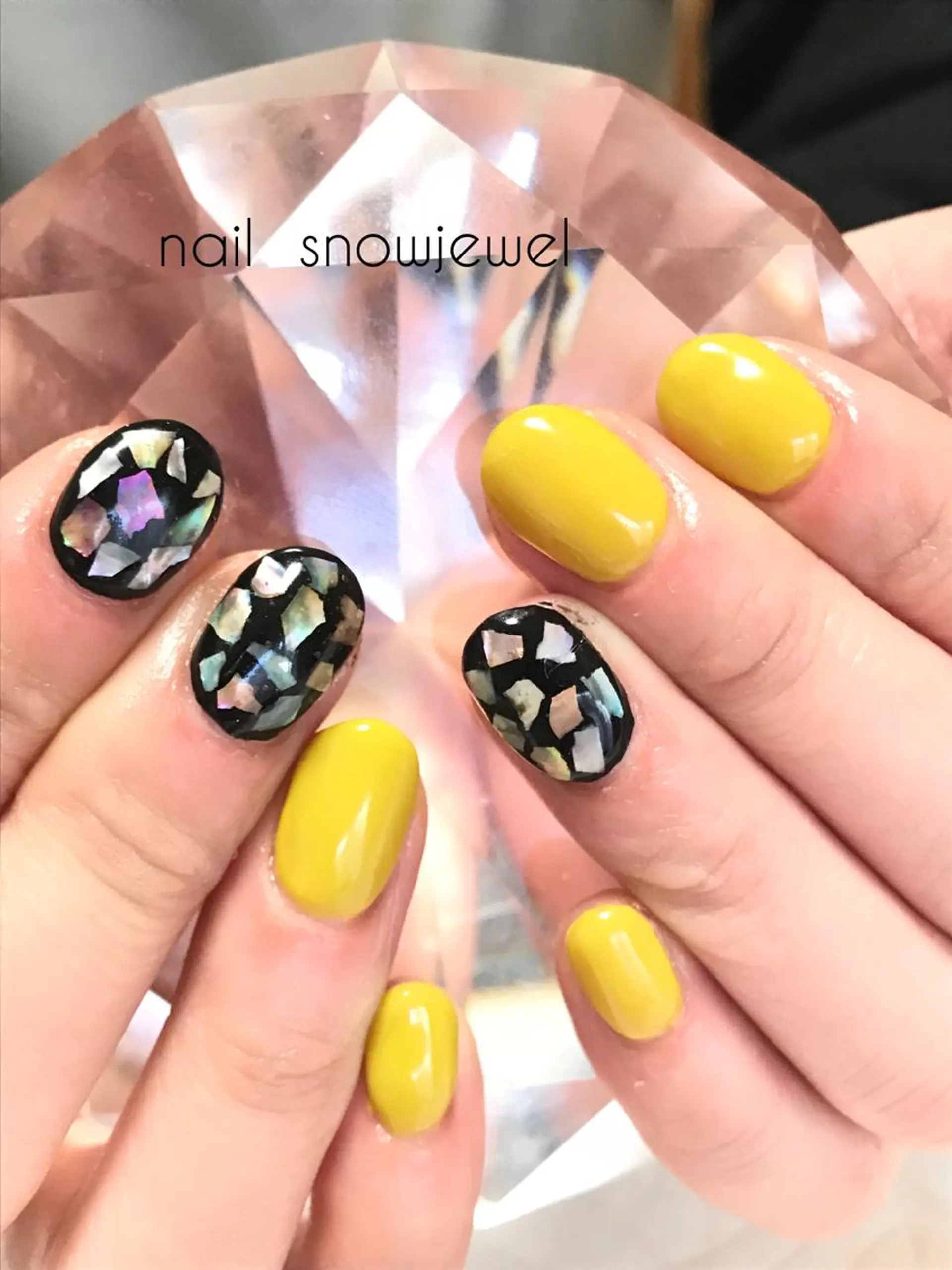 ネイル アートネイル ワンカラーネイル ピスタチオネイル nail snowjewelのネイルデザイン