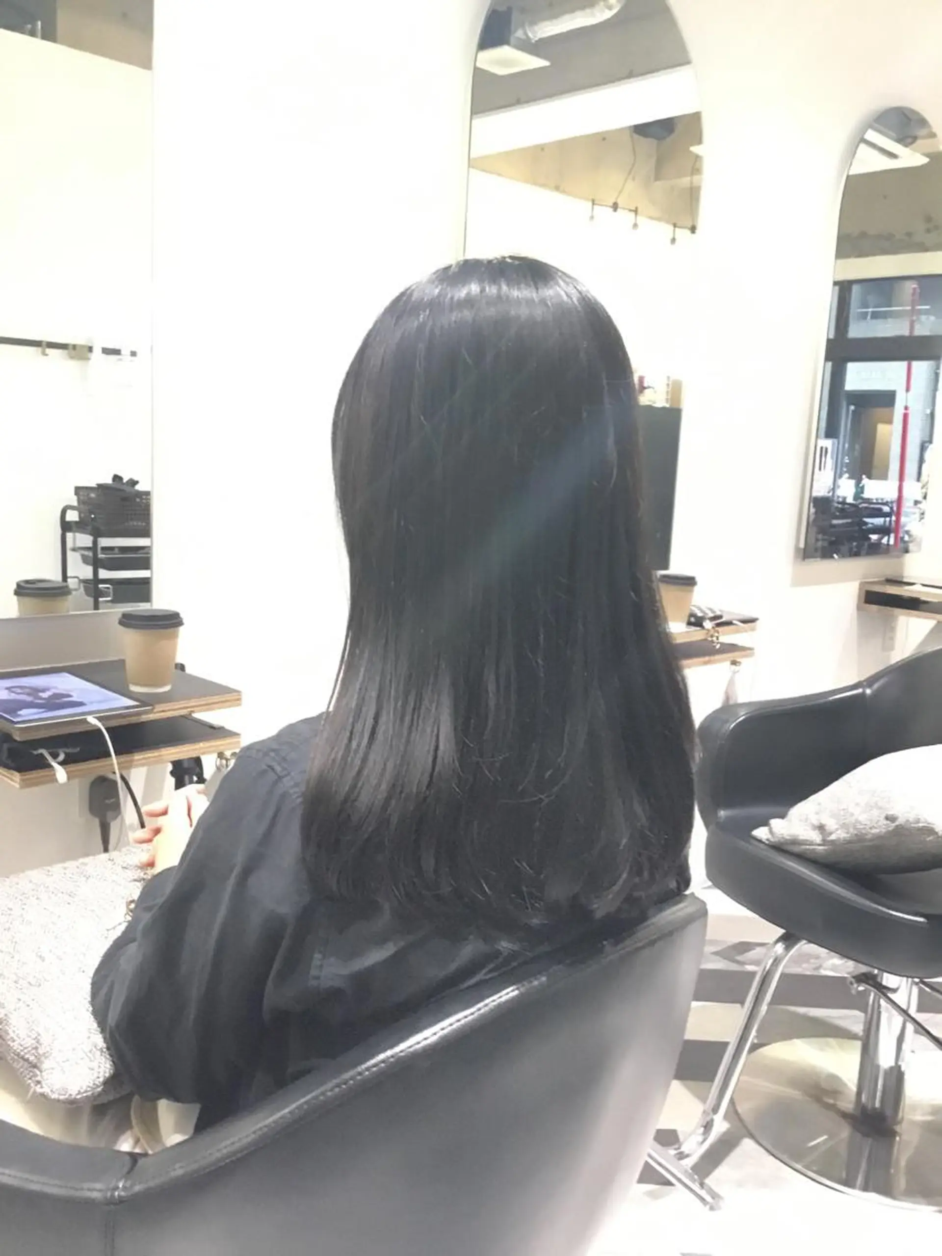 ロング カット ヘアカラー トリートメント ヘッドスパ ✨あなたのお悩み解消 美容師✨TOMOKAのヘアスタイル