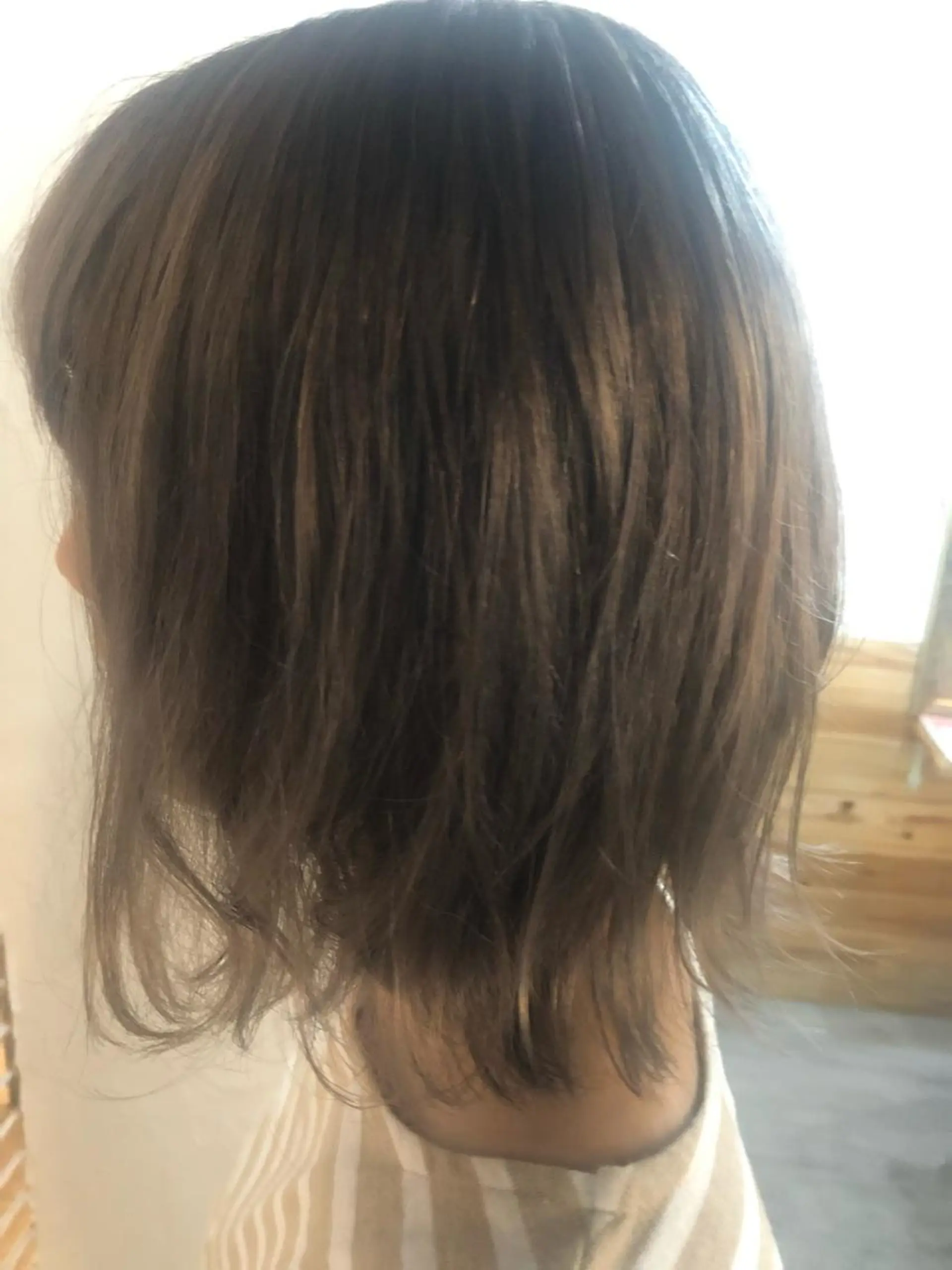 ミディアム カラー 髪質改善&ブリーチ 伊勢 祐一郎のヘアスタイル