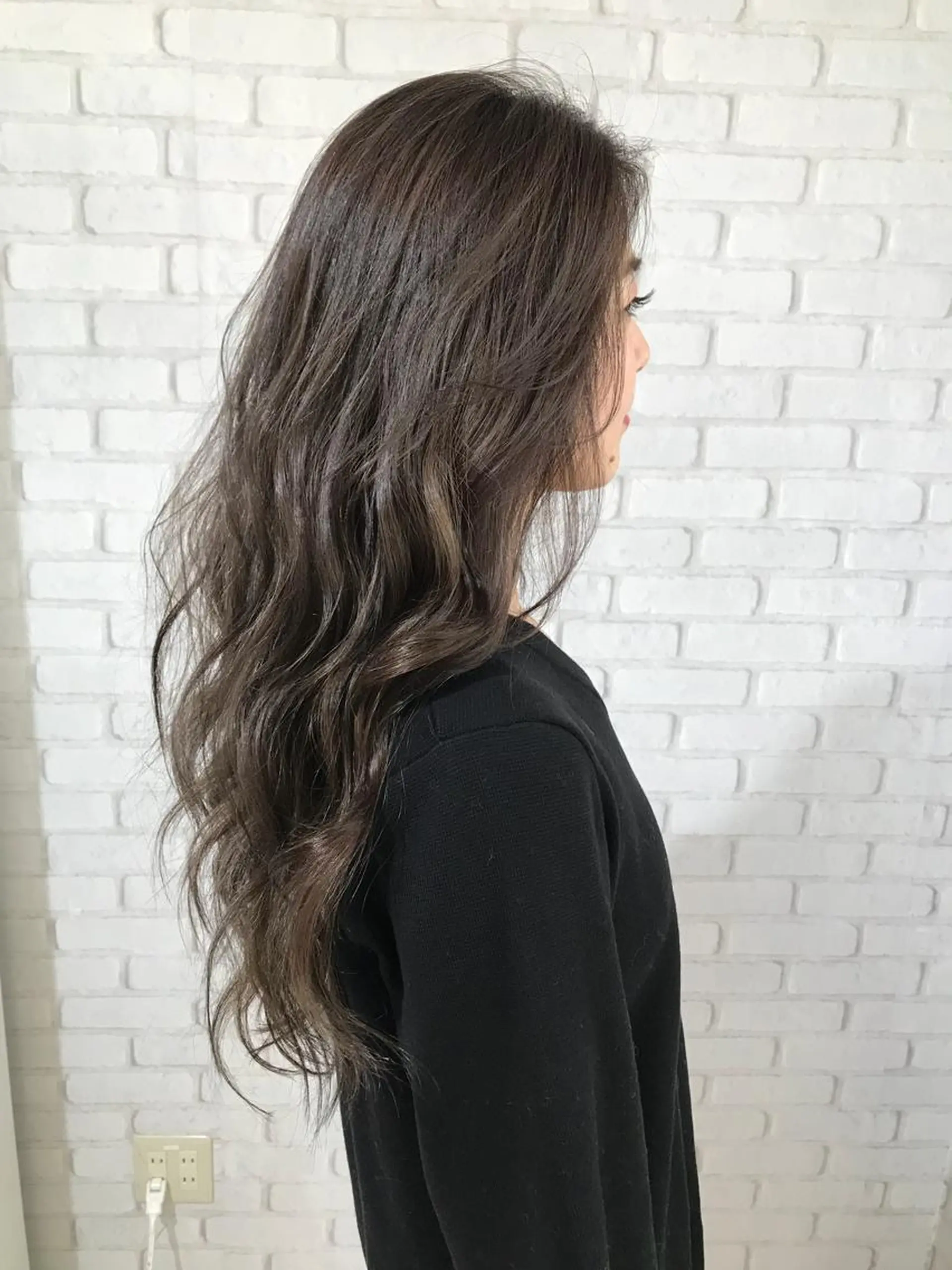 ロング カラー アッシュ エクステ（レミー毛） NINEのヘアスタイル