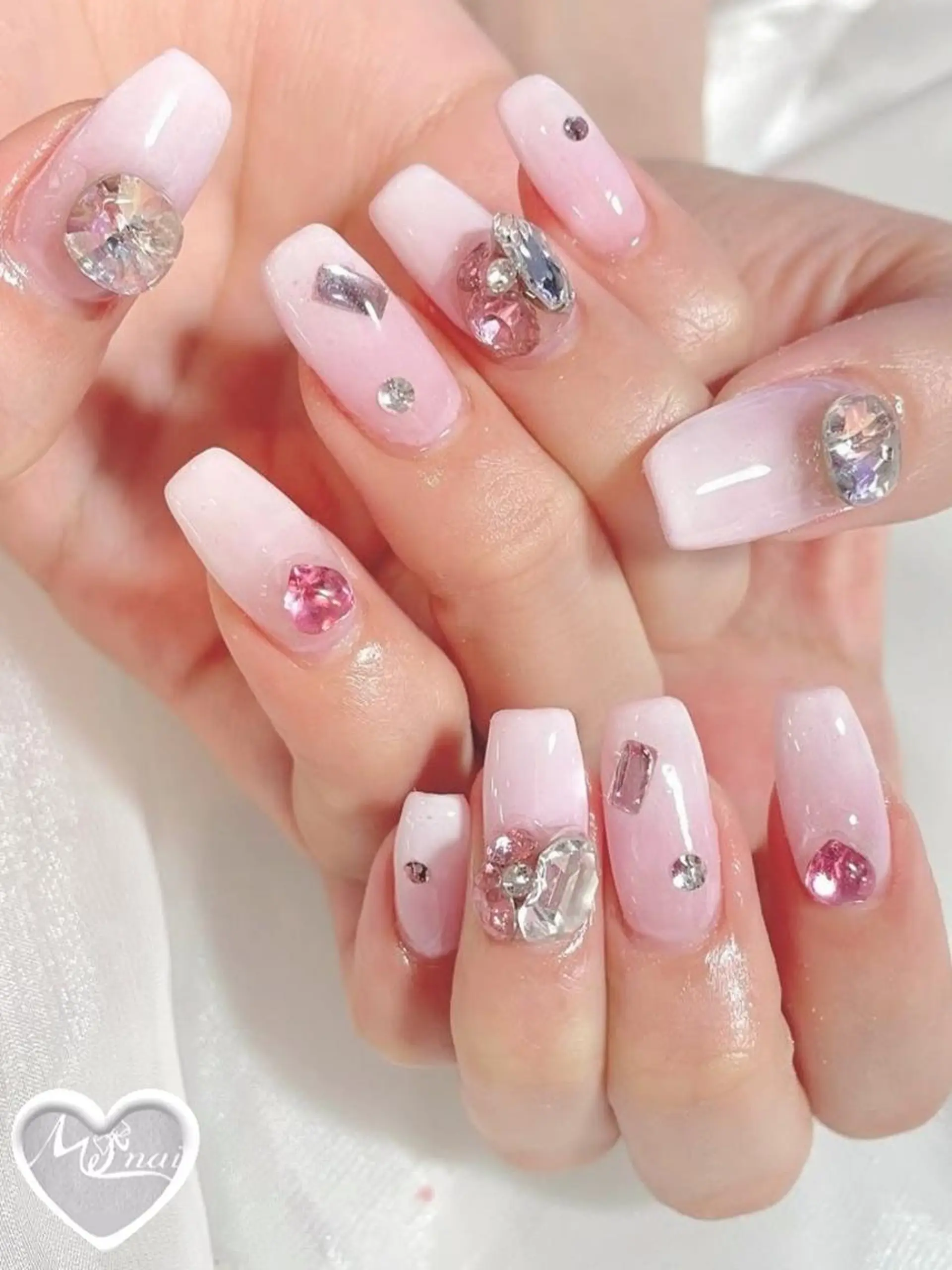 ネイル アートネイル Jr.心斎橋 MENAIL 🍒のネイルデザイン