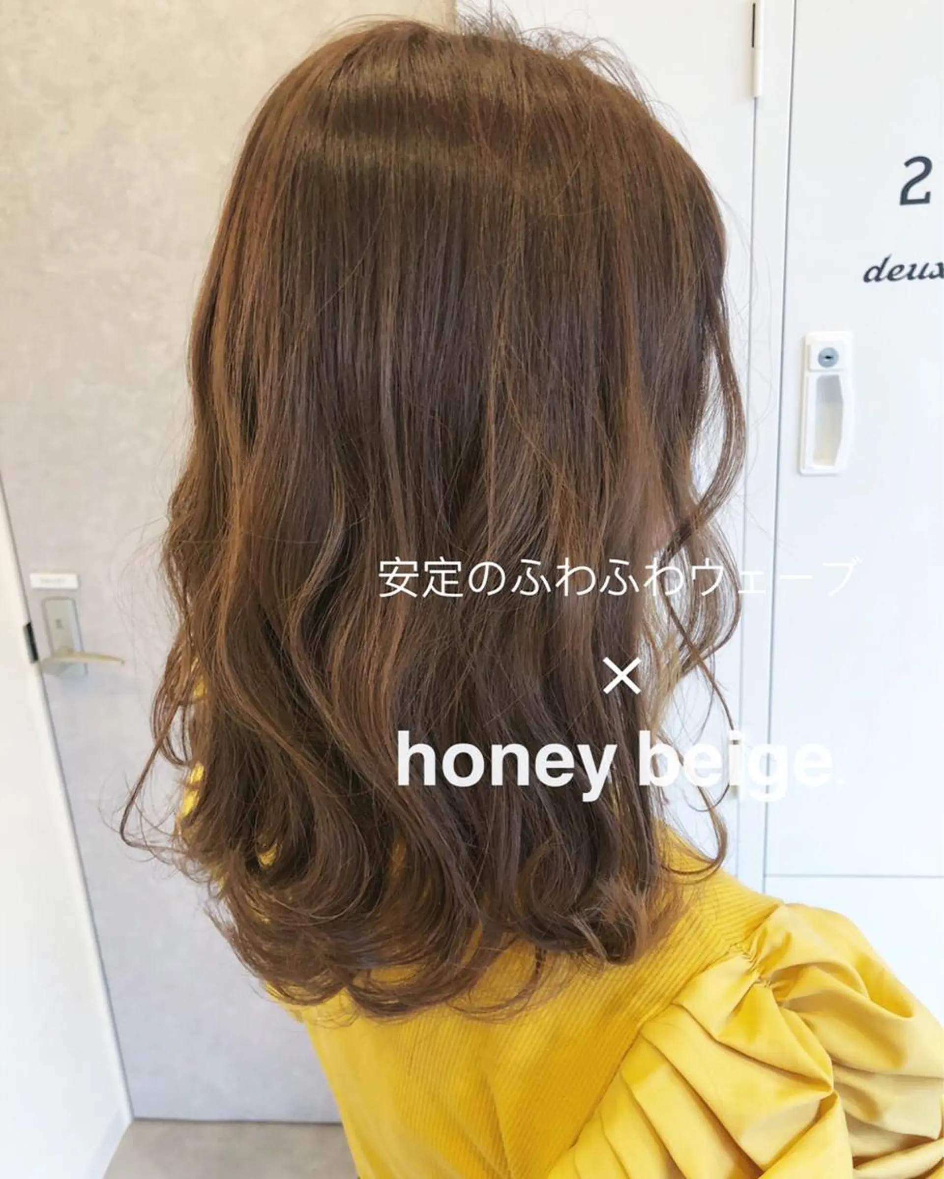 セミロング カラー カット ヘアカラー desirbeaux 佐藤愛のヘアスタイル