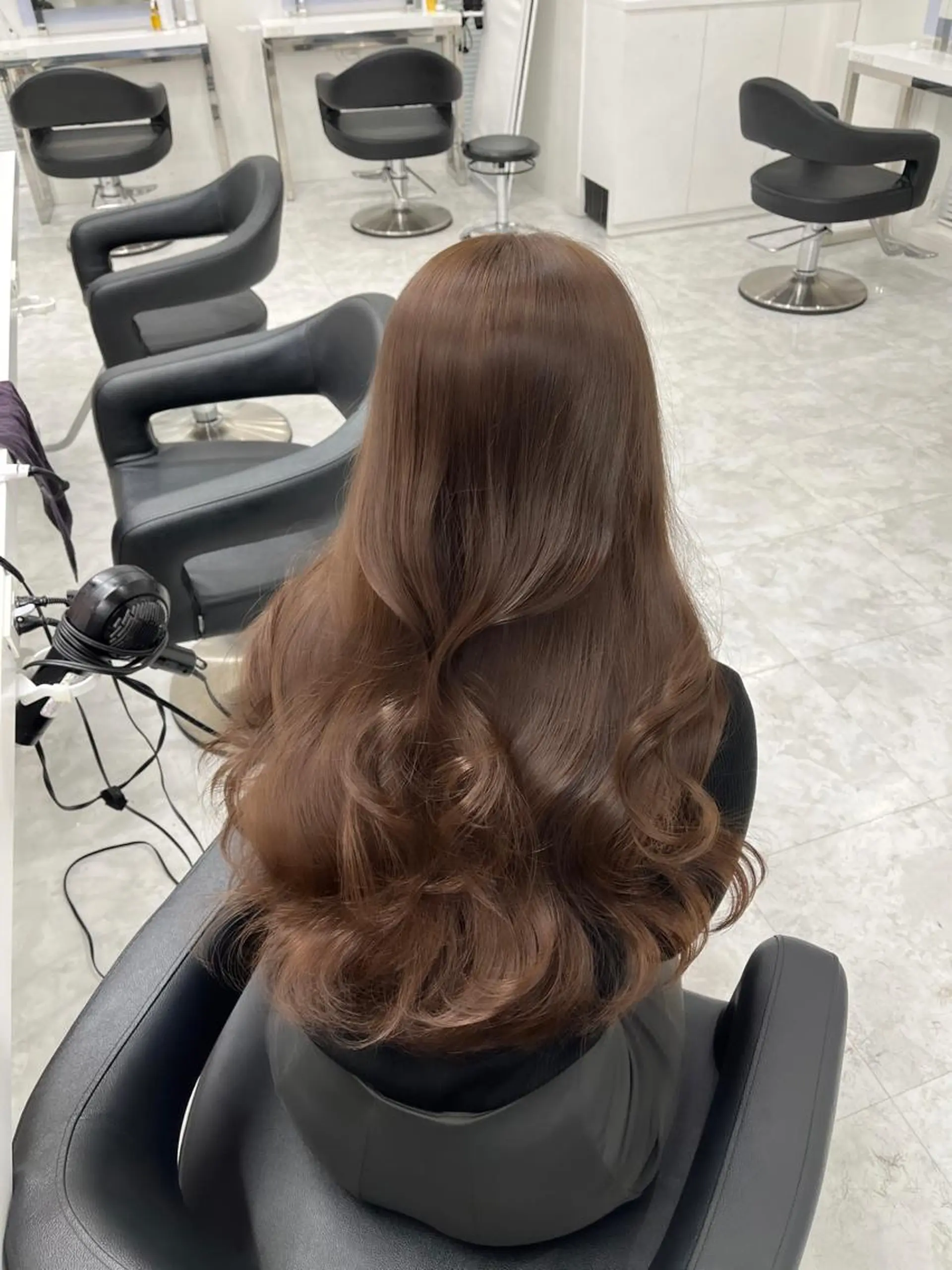 ロング カラー ヘアアレンジ ブリーチ 透明感カラー ブリーチなしカラー 髪質改善 レイヤーカット 🤎大人かわいい🤎 韓国レイヤー🤎力丸のヘアスタイル