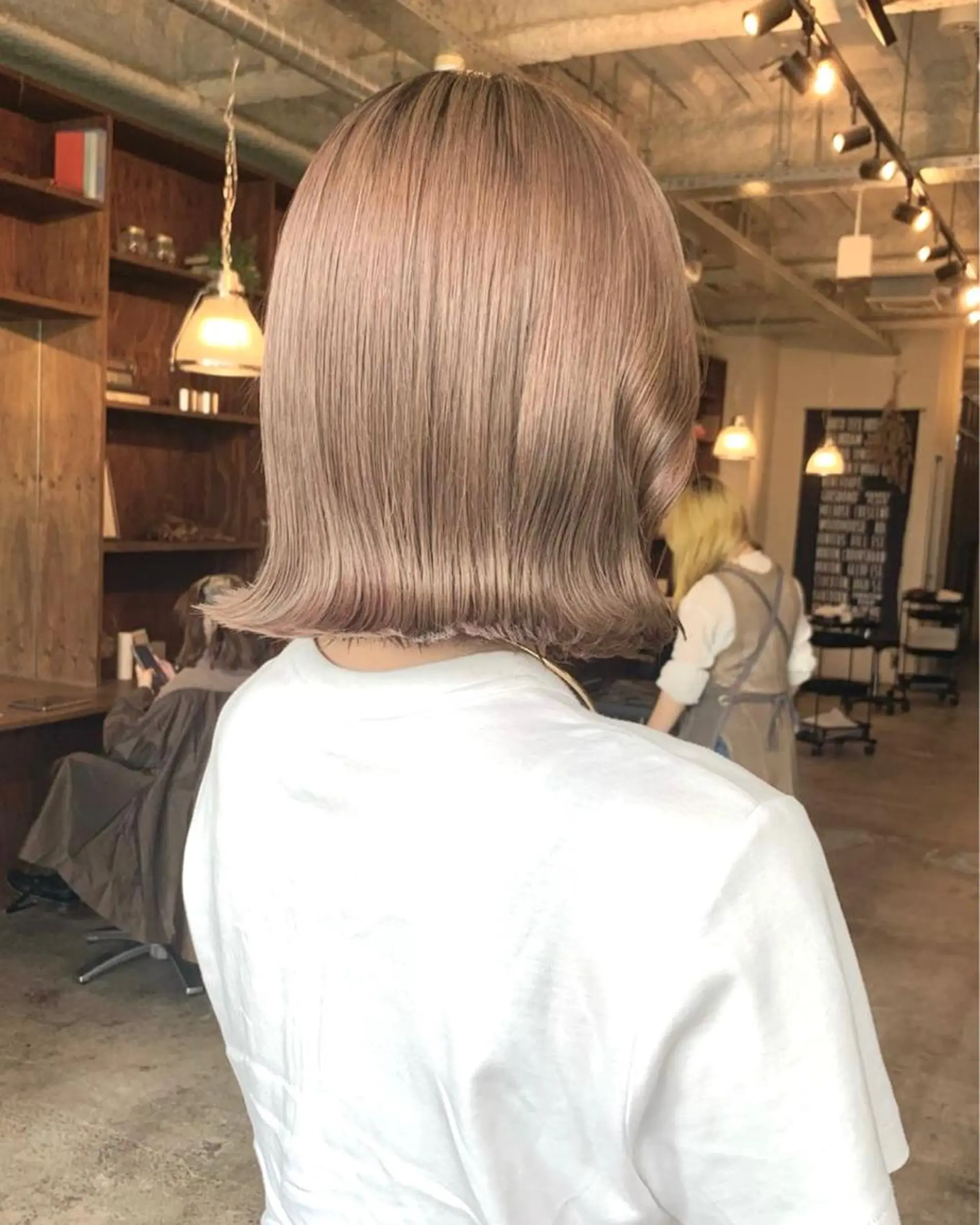 ショート カラー カット ヘアカラー トリートメント 村田 来倖のヘアスタイル