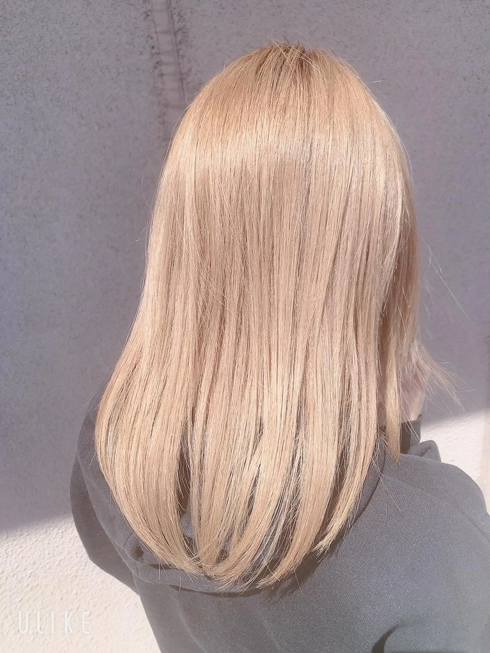 カラー エミュスト心斎橋所属・🎨カラー&髪質改善 職人　松葉優希のヘアスタイル