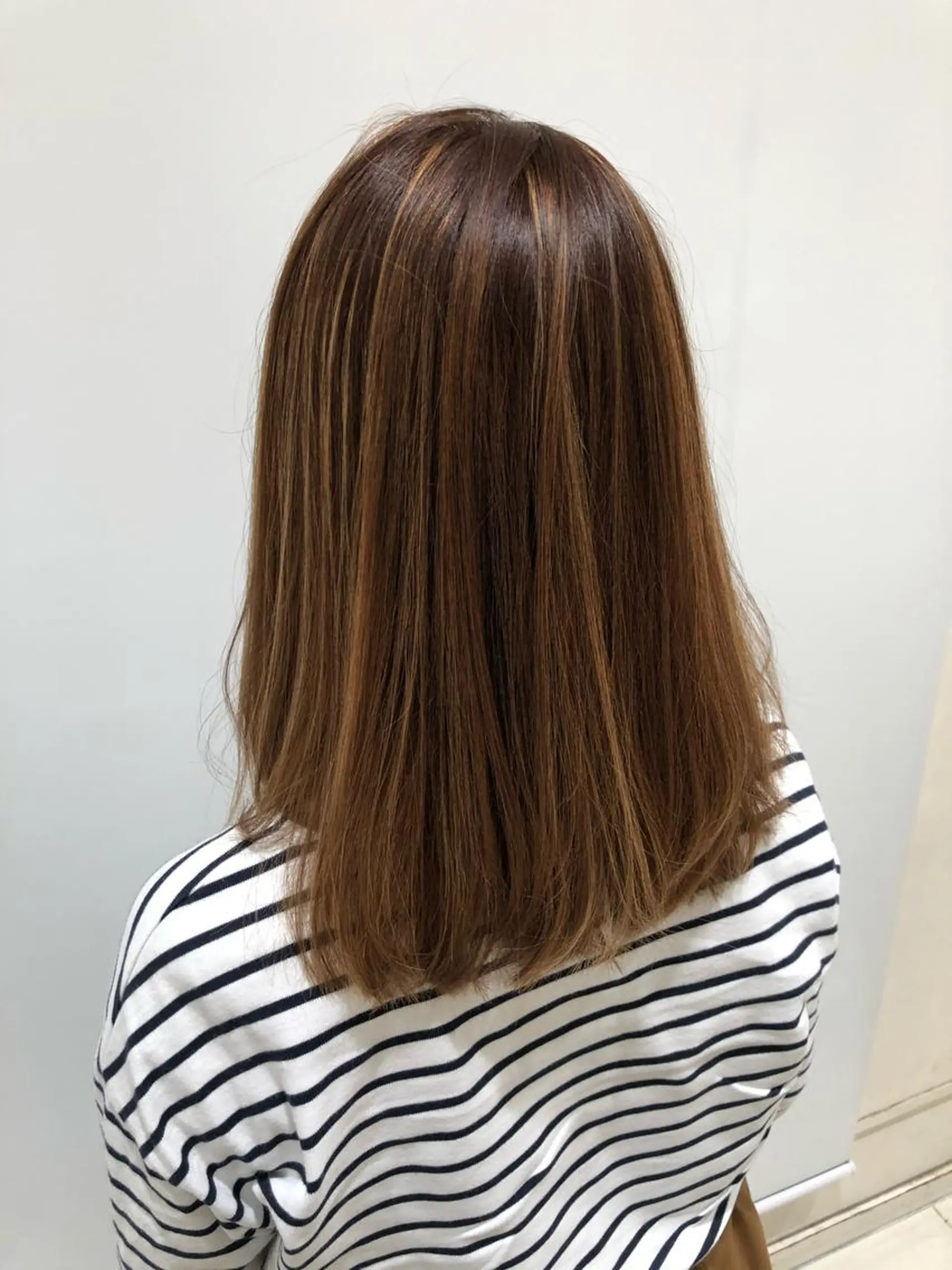 ミディアム ハイライト 福元 保雄のヘアスタイル