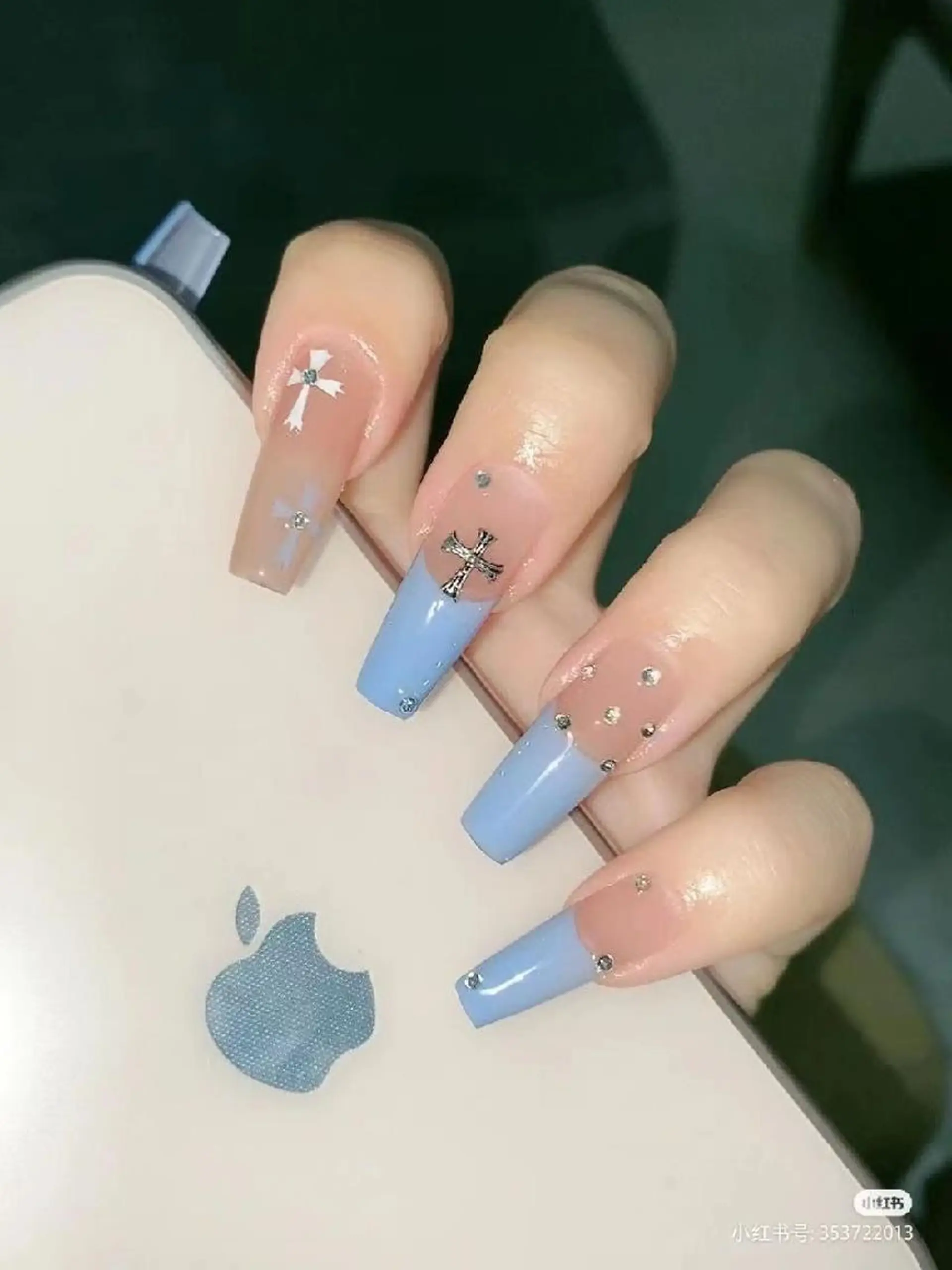 ネイル ハンドネイル Theone栄店 松田のネイルデザイン