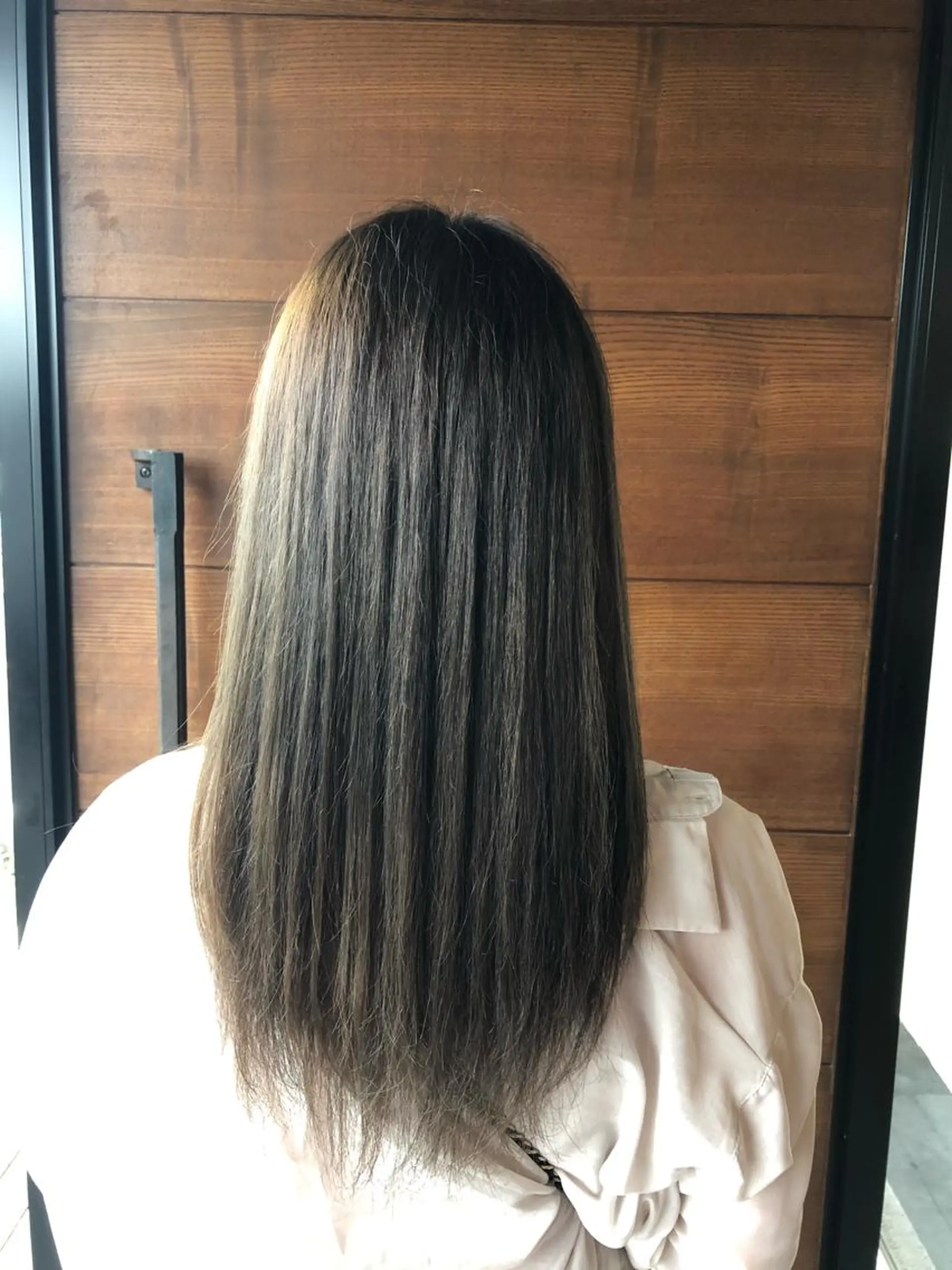 ミディアム アッシュ 村上 楓弥のヘアスタイル