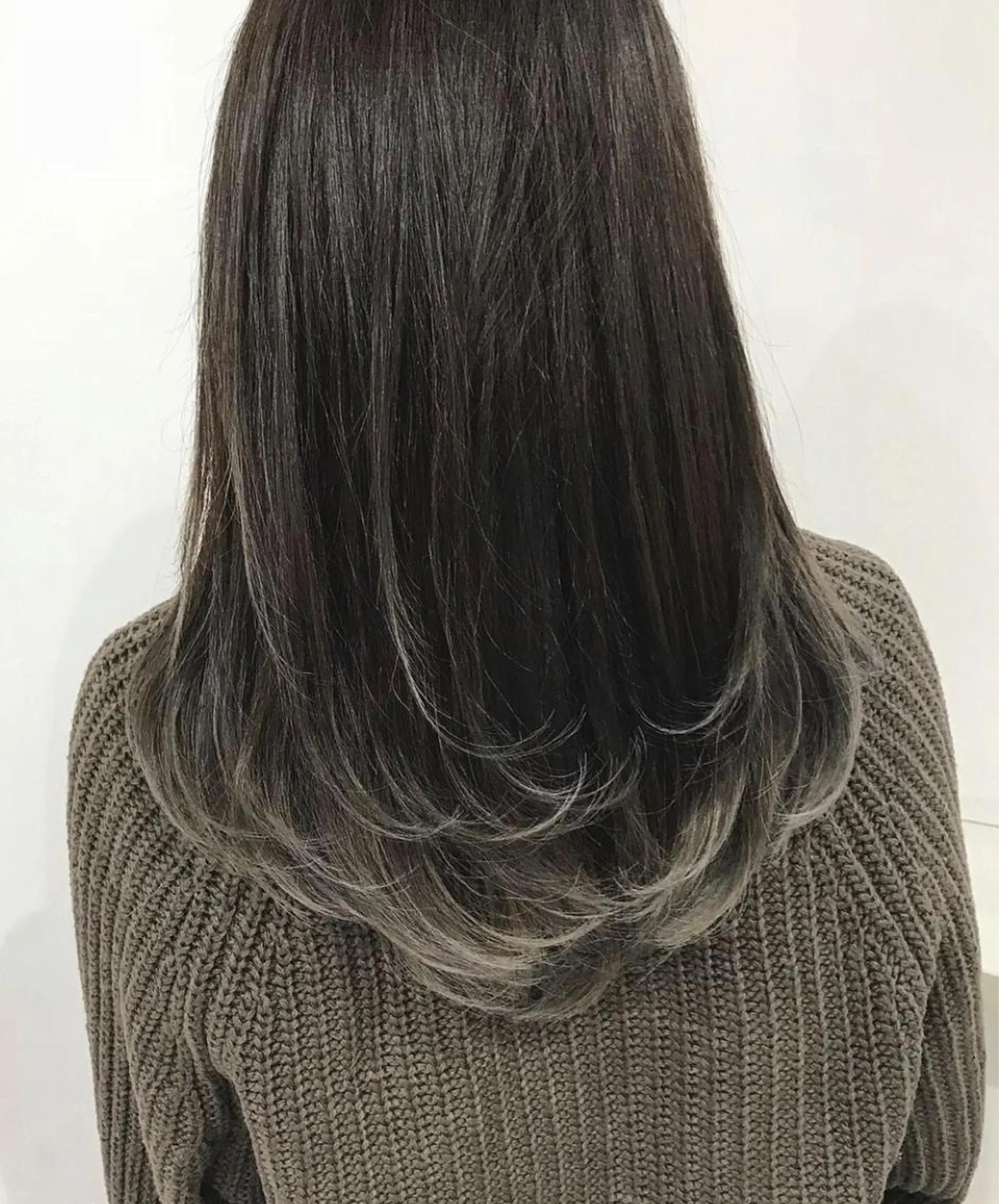 セミロング カラー ブリーチ グラデーションカラー &.end所属・上田 翔也のその他イメージ