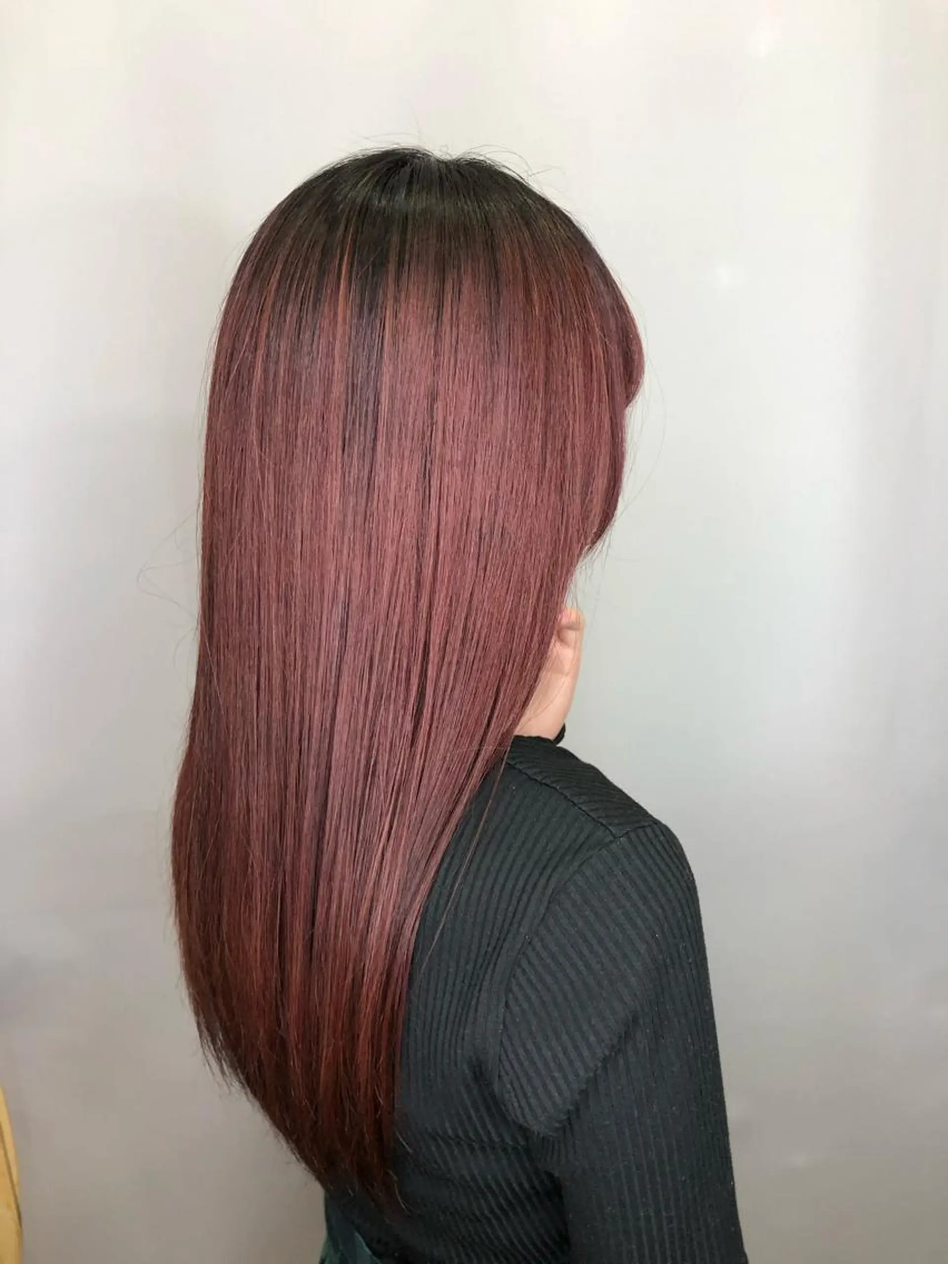 ロング カラー カシス \脱・うねり& 広がり/gite菊のヘアスタイル