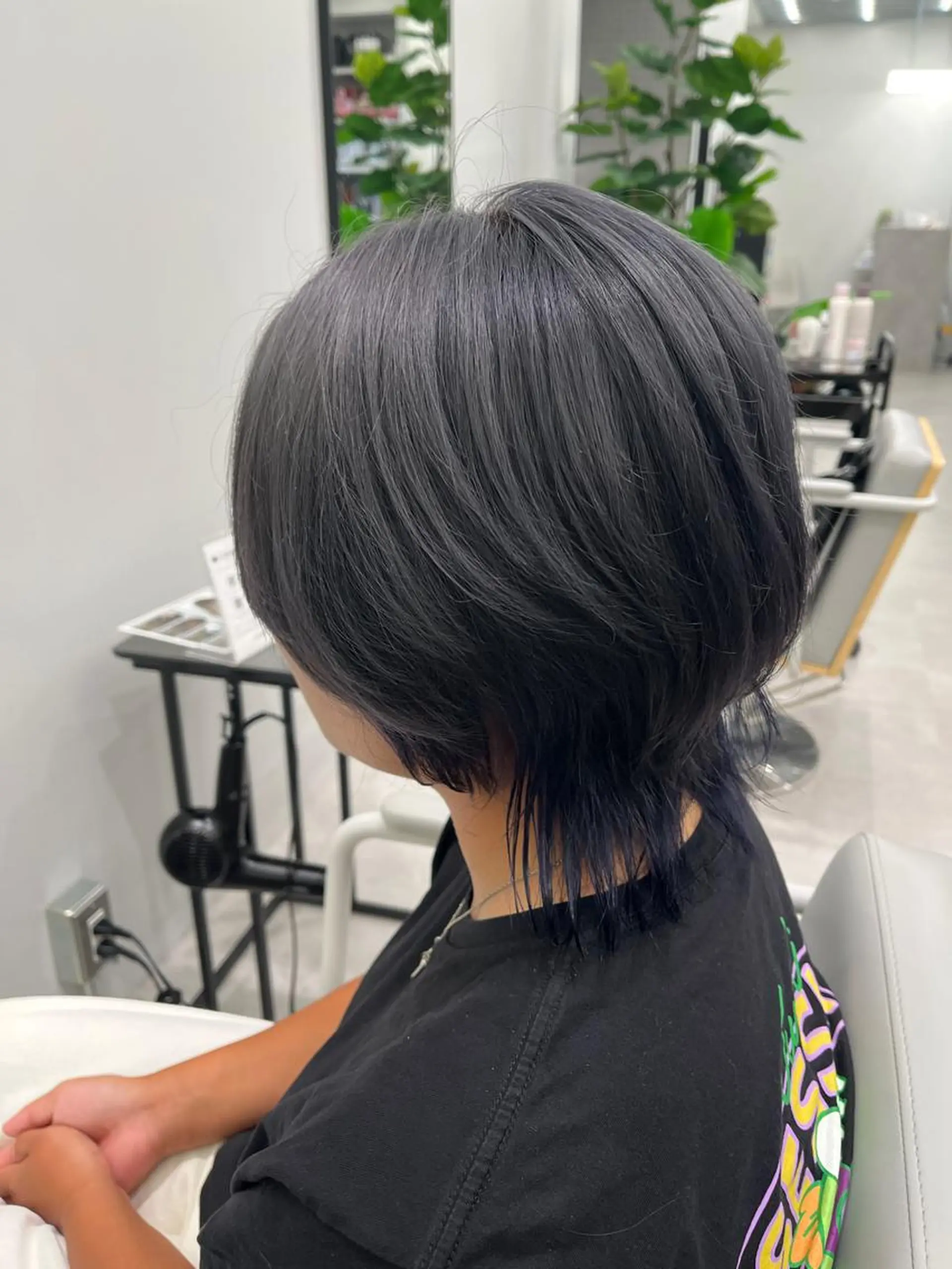 ショート 菅 樹希弥のヘアスタイル