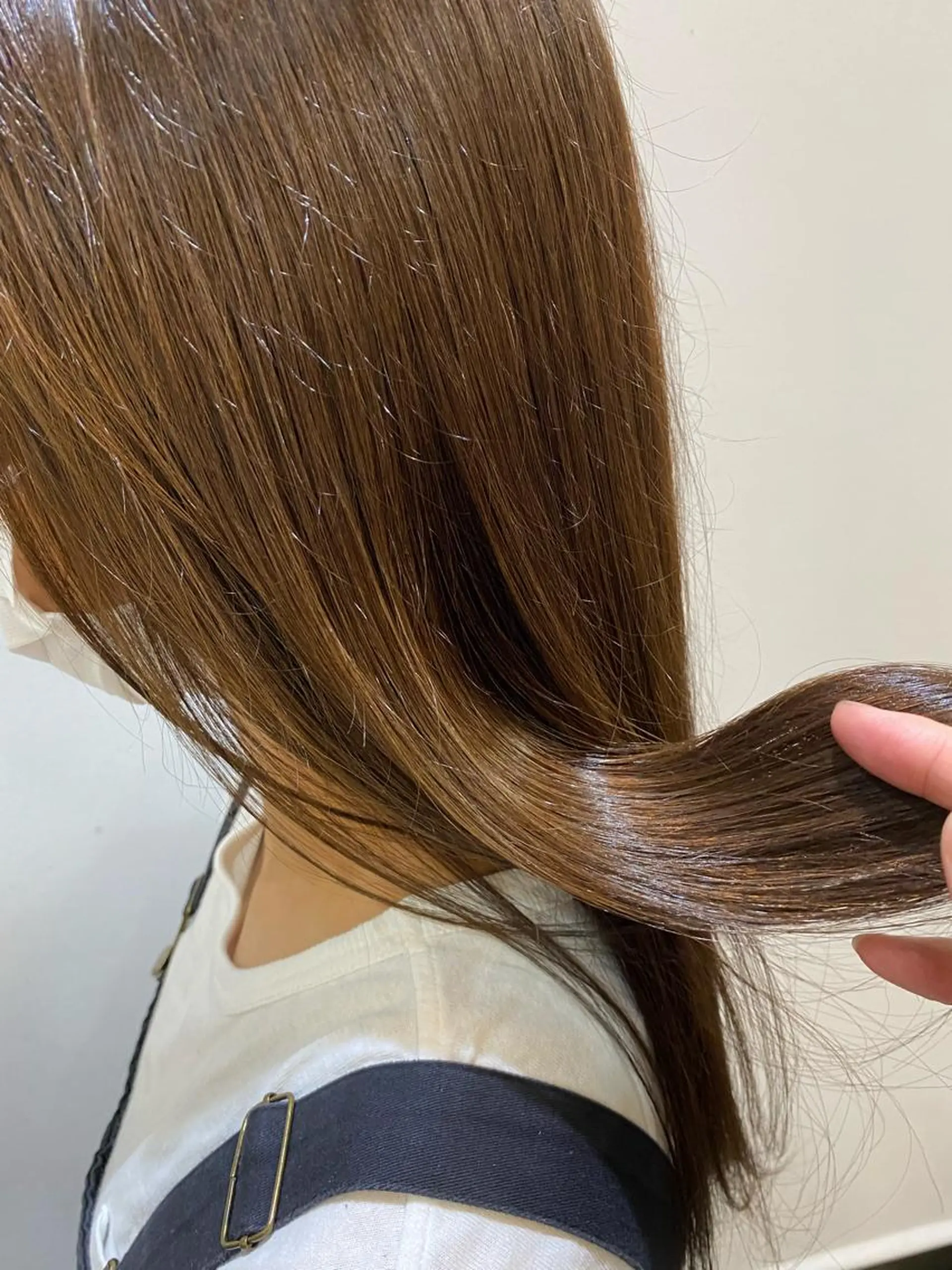ロング カラー garage.所属・吉田 慎冴のヘアスタイル