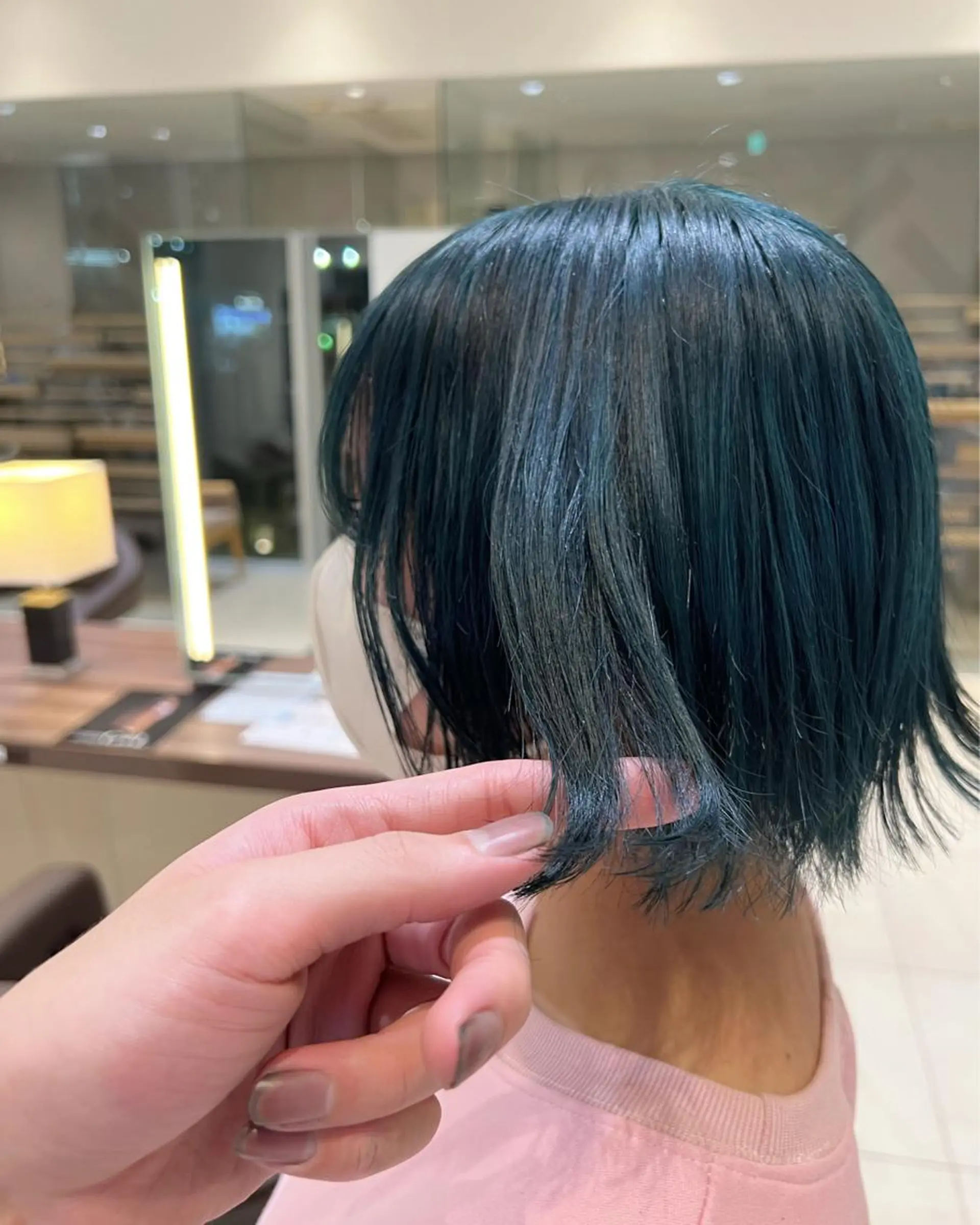 ショート ボブ ヘアカラー MIRACミラク所属・☀️ハイトーンボブ ☀️石川 海斗のヘアスタイル