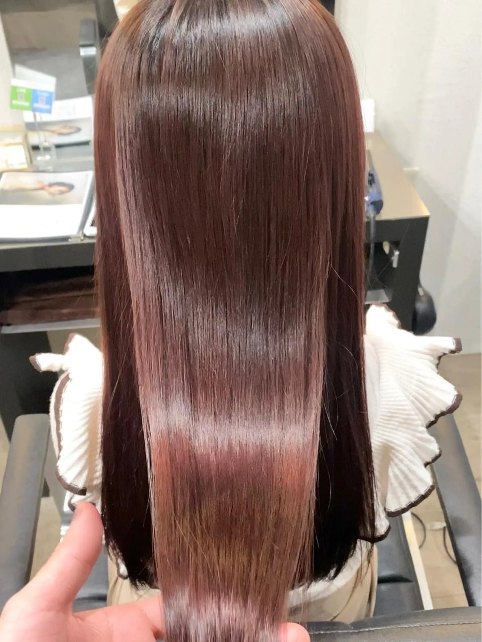 ロング カラー 石川 聖奈のヘアスタイル