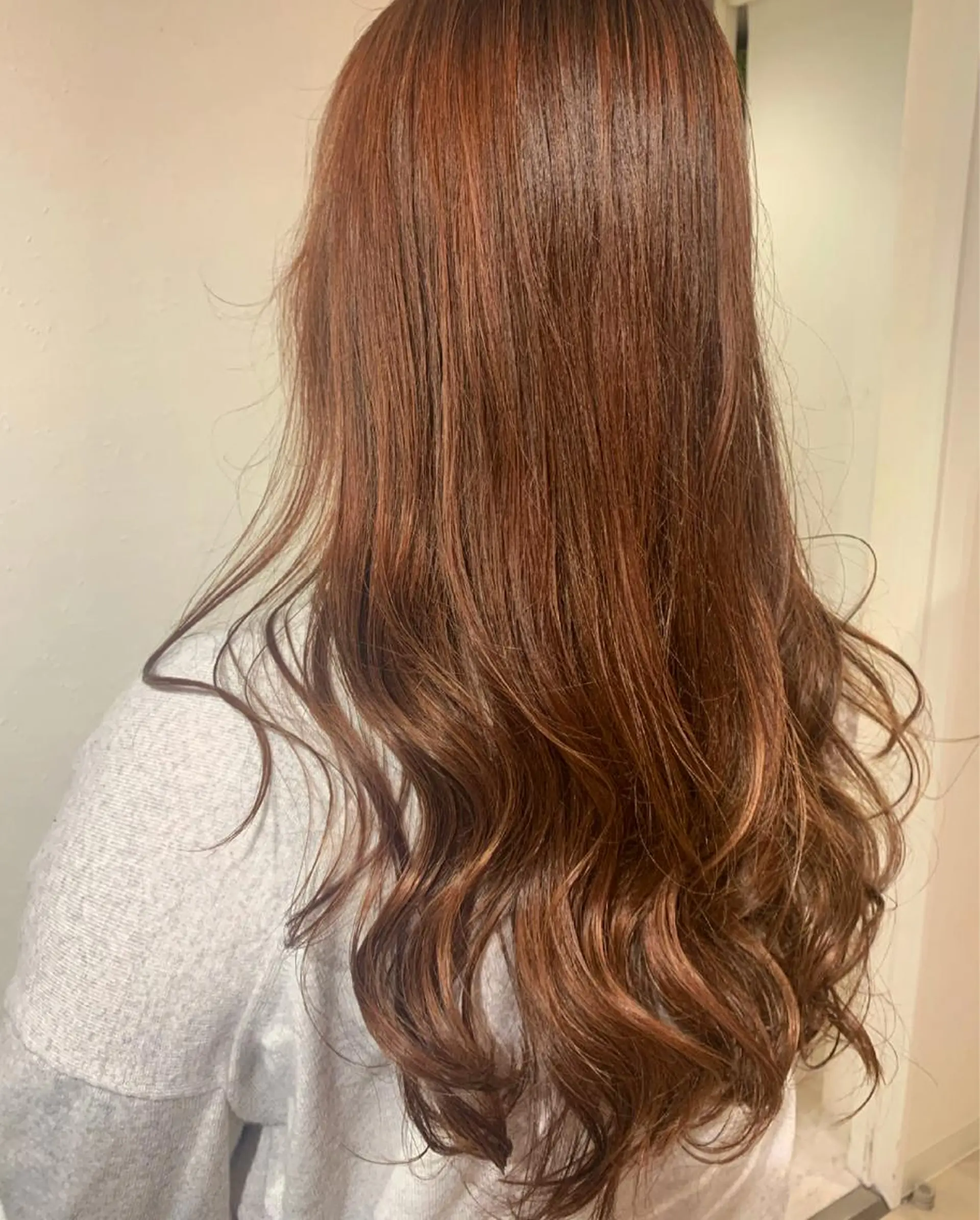 ロング カラー ヘアカラー トリートメント 高橋 りえのヘアスタイル