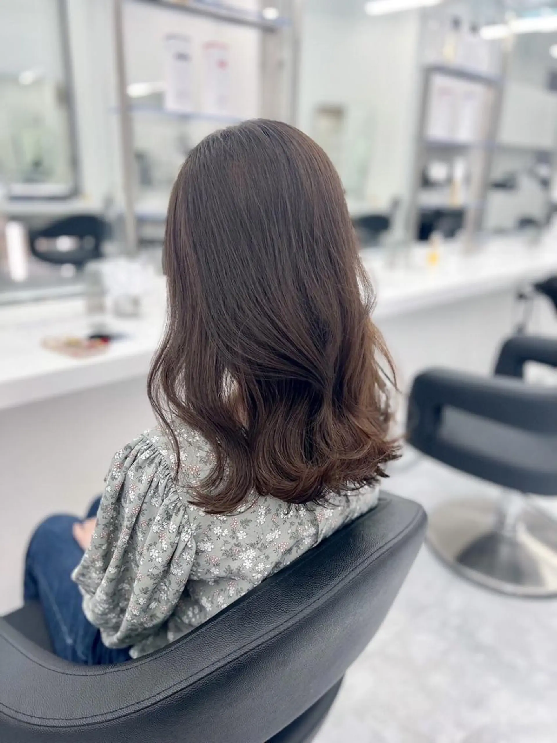 カラー 透明感くすみカラー 🩶カナタ🩶のヘアスタイル