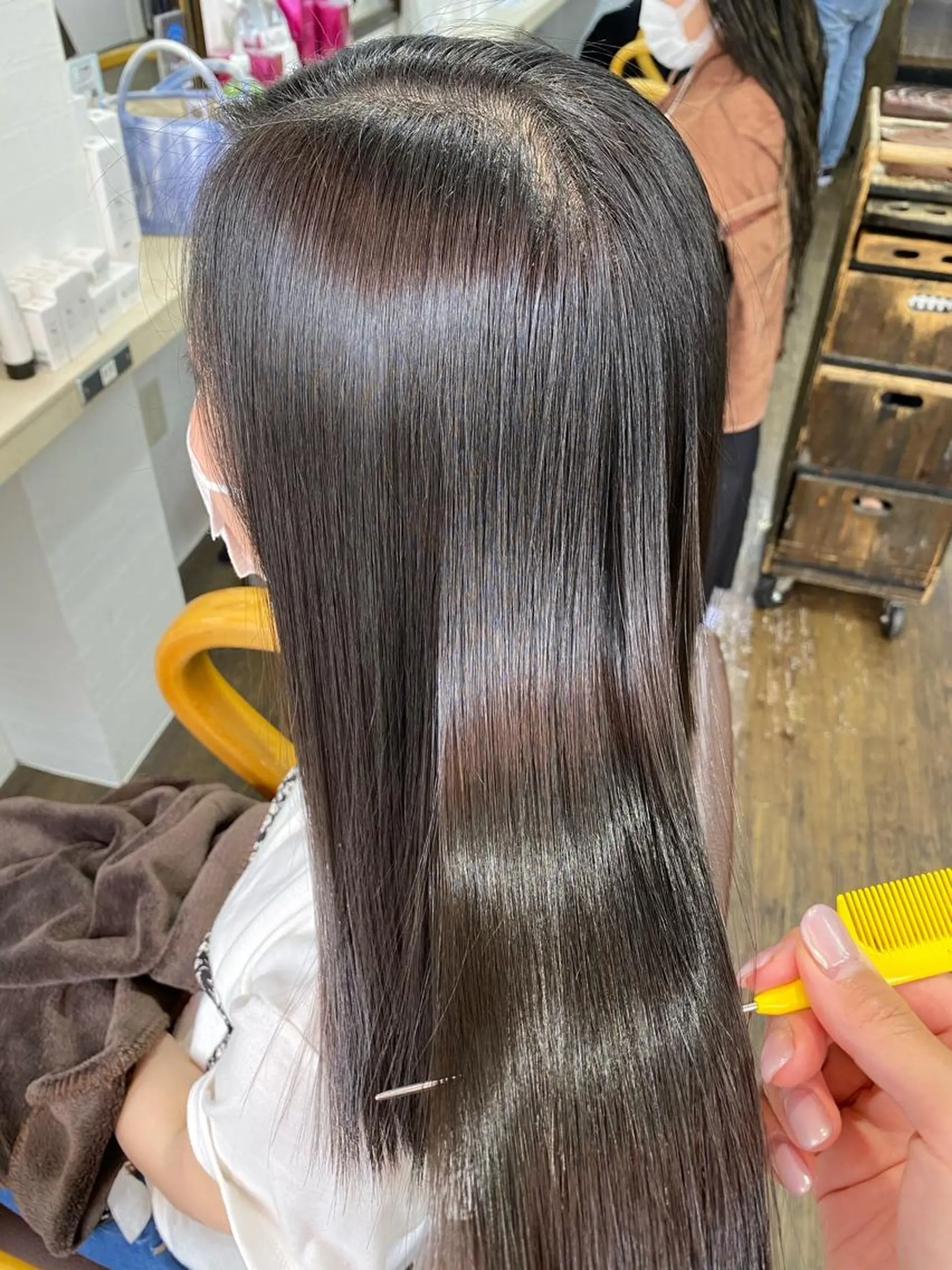 ロング カット ヘアカラー トリートメント IwAsh大和駅前店所属・IwAsh大和駅前店 河野亜里香のヘアスタイル