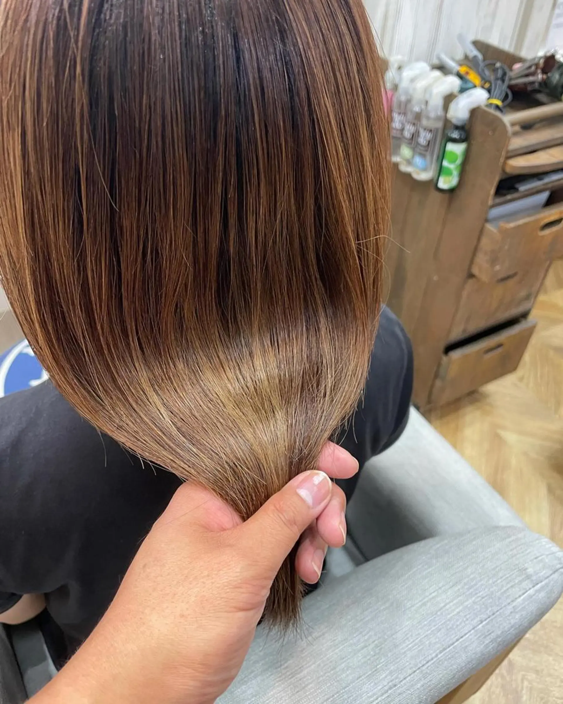 カラー パーマ ヘアアレンジ メンズ キッズ ネイル マツエク・マツパ メンズハイライト メンズインナーカラー アクアカラー ベージュカラー ハイライトカラー Saffyハリウッド トリートメント◎のヘアスタイル