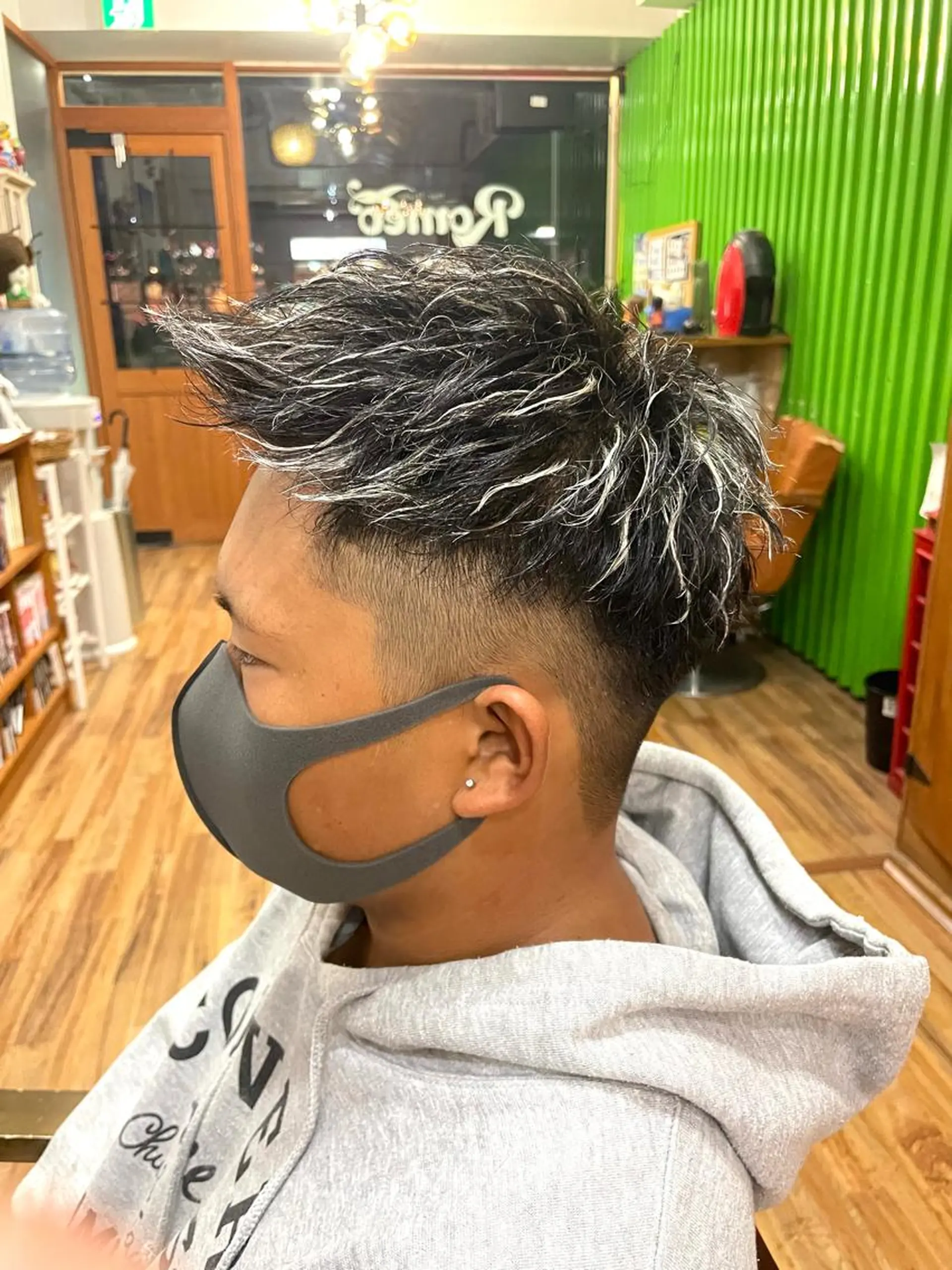 メンズ ヘアカラー 🔥メンズ特化美容師 NAOTO🔥のヘアスタイル