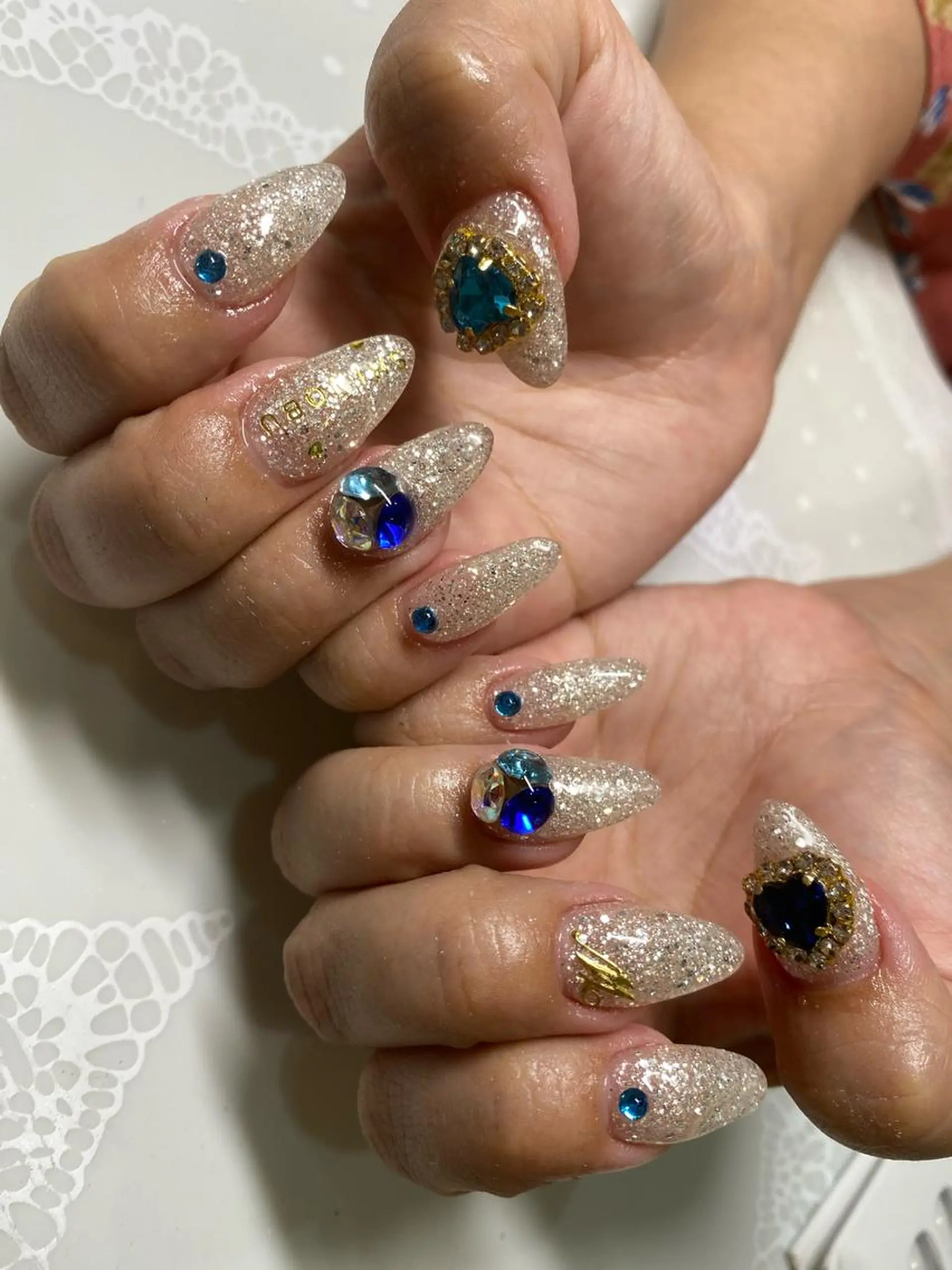 セミロング ネイル nail salon azuのネイルデザイン