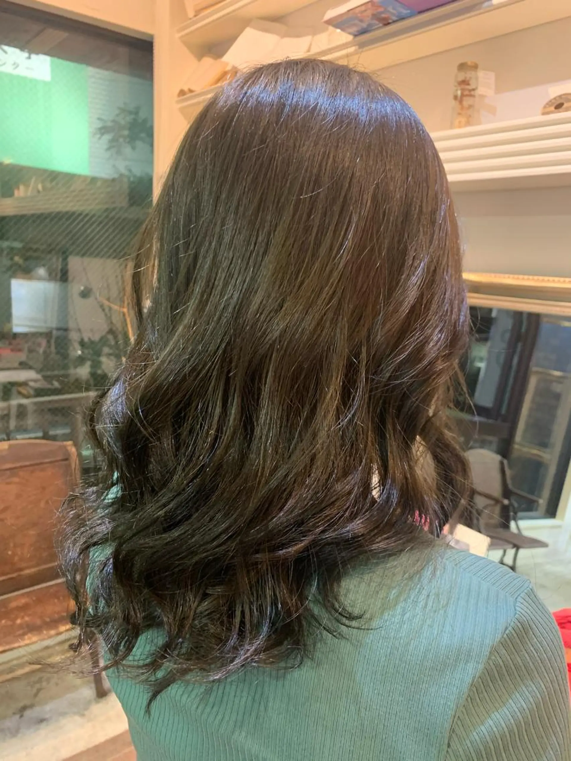 セミロング ヘアカラー トリートメント ヘッドスパ ヘアセット 山口 竣也のヘアスタイル