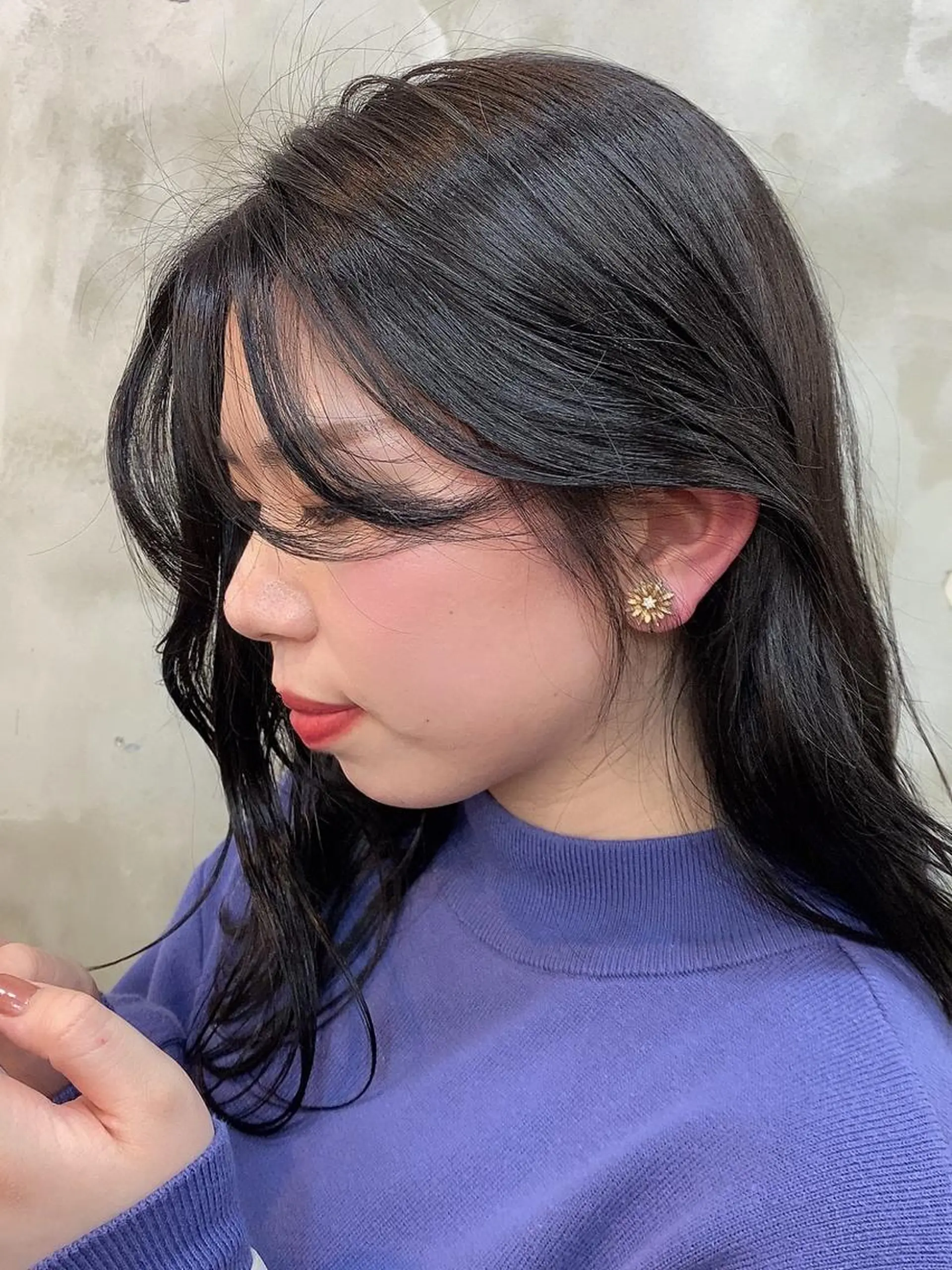 ロング カラー ヘアアレンジ 黒髪 ブリーチ ブルーカラー ブルーブラック ブリーチなしカラー 志賀 あずみのヘアスタイル