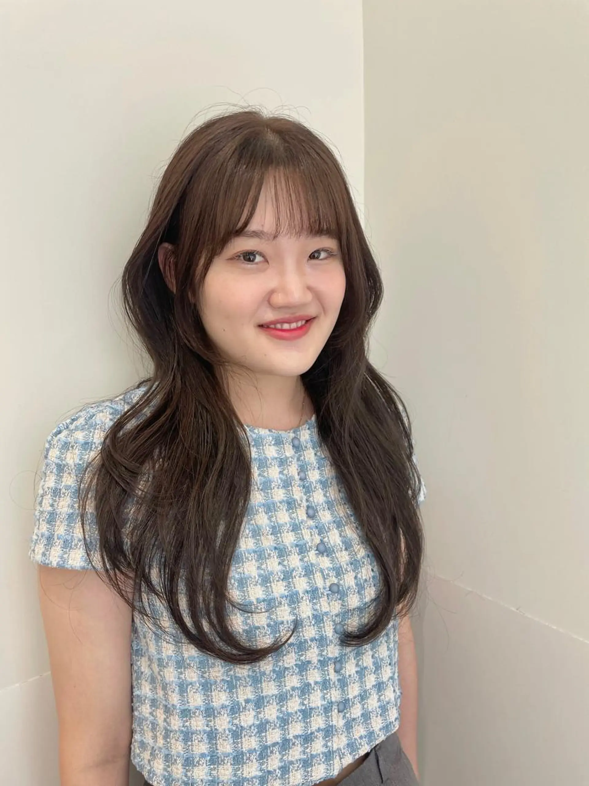 ロング ロングレイヤー 韓国風ヘア レイヤーカット ロング カット ヘアカラー トリートメント ❤︎︎韓国ヘア❤︎︎ 𝑺𝒉𝒊𝒉𝒐のヘアスタイル