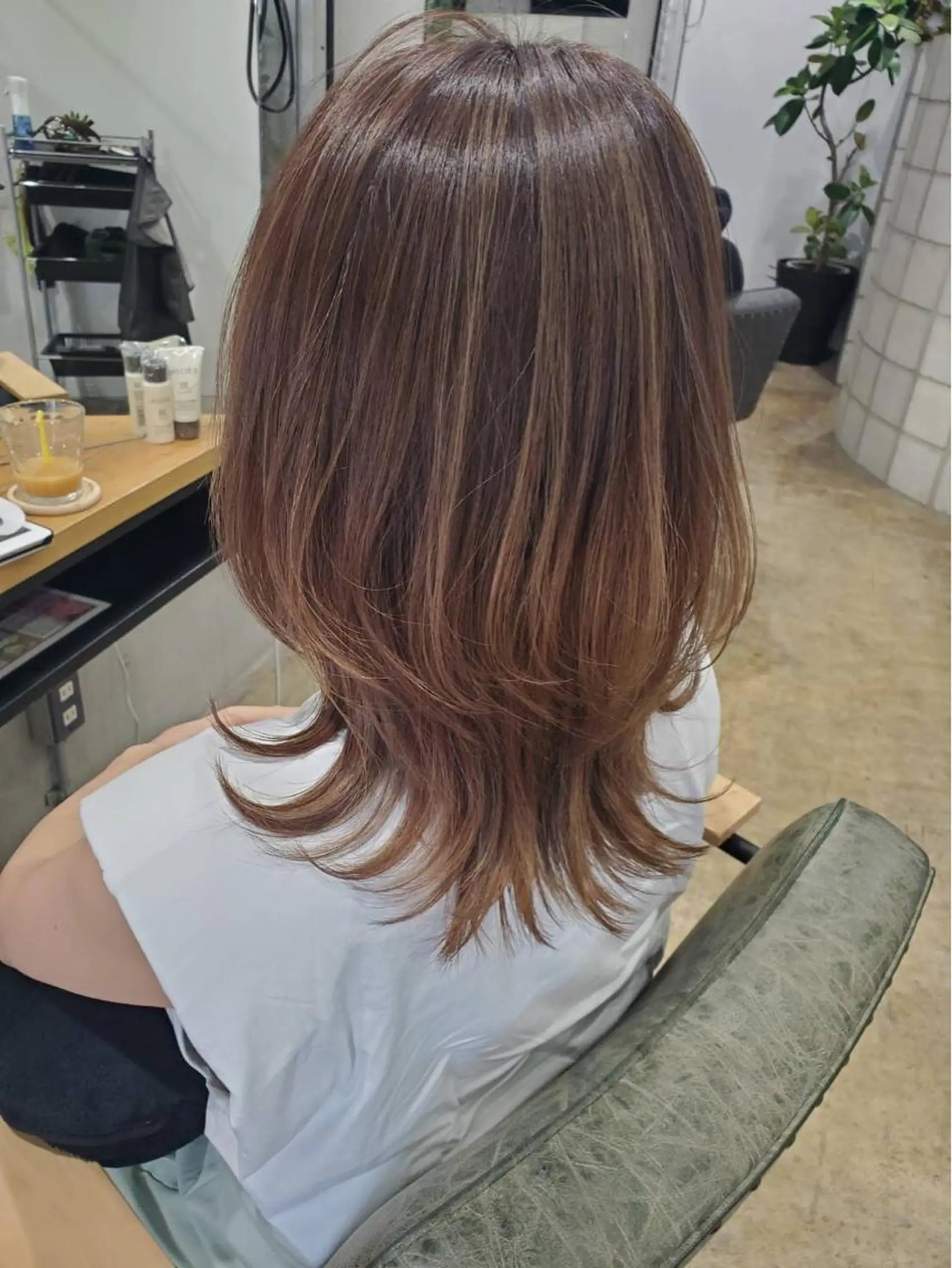 ミディアム カラー カット ヘアカラー Le Lien カジのヘアスタイル