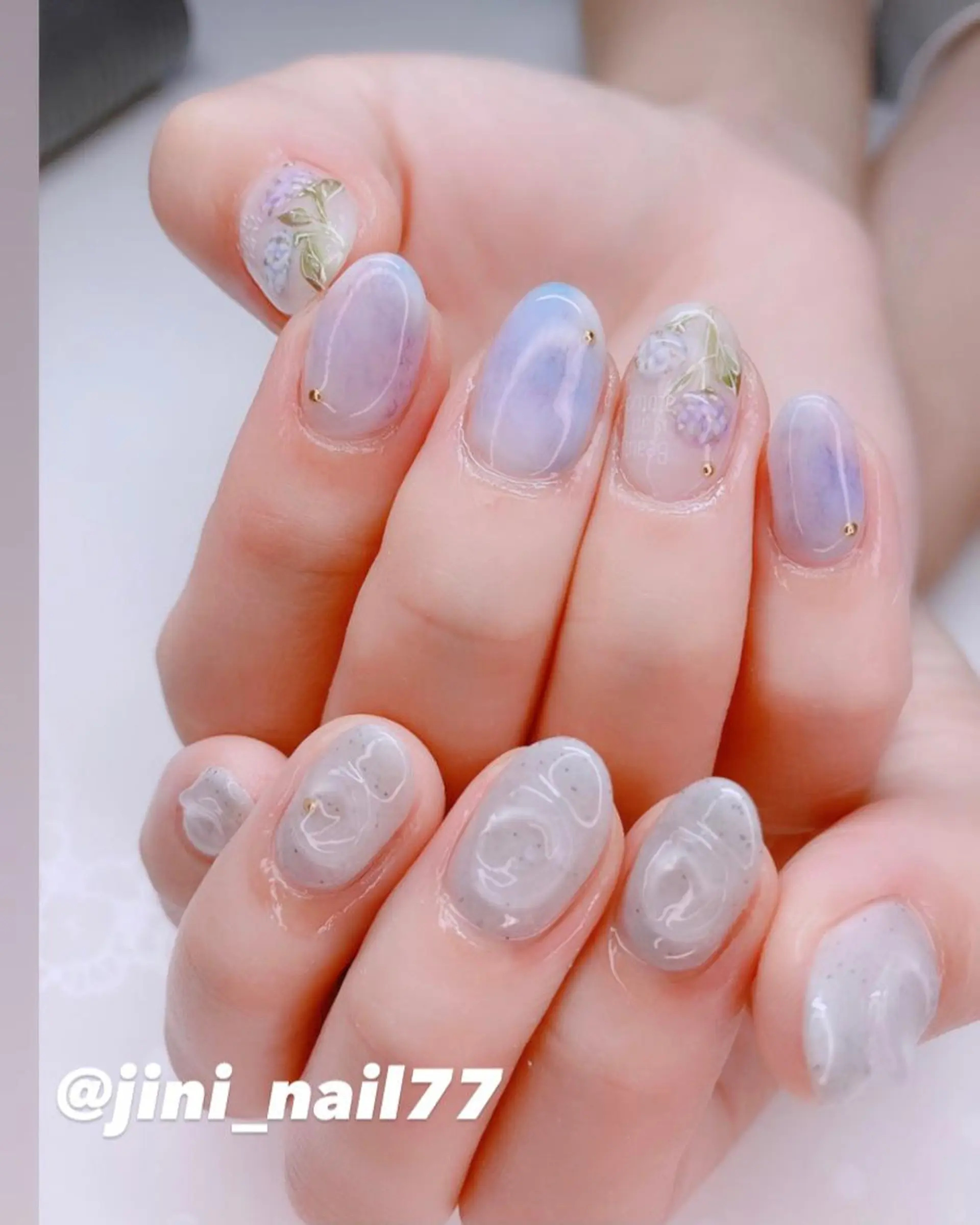 ネイル ハンドネイル JINI NAIL所属・ジニ ネイルのネイルデザイン