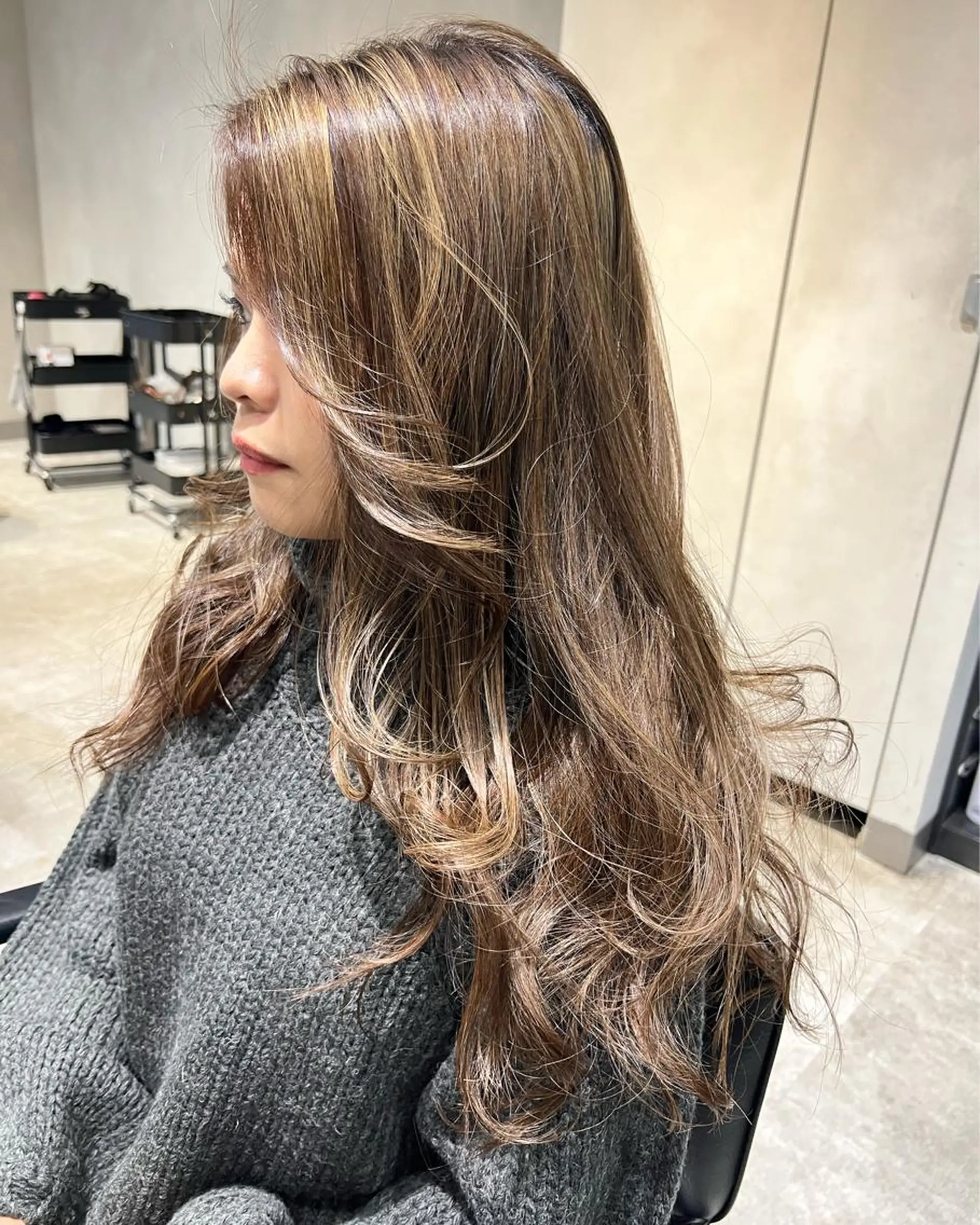 ロング カット Miku 🇺🇸のヘアスタイル