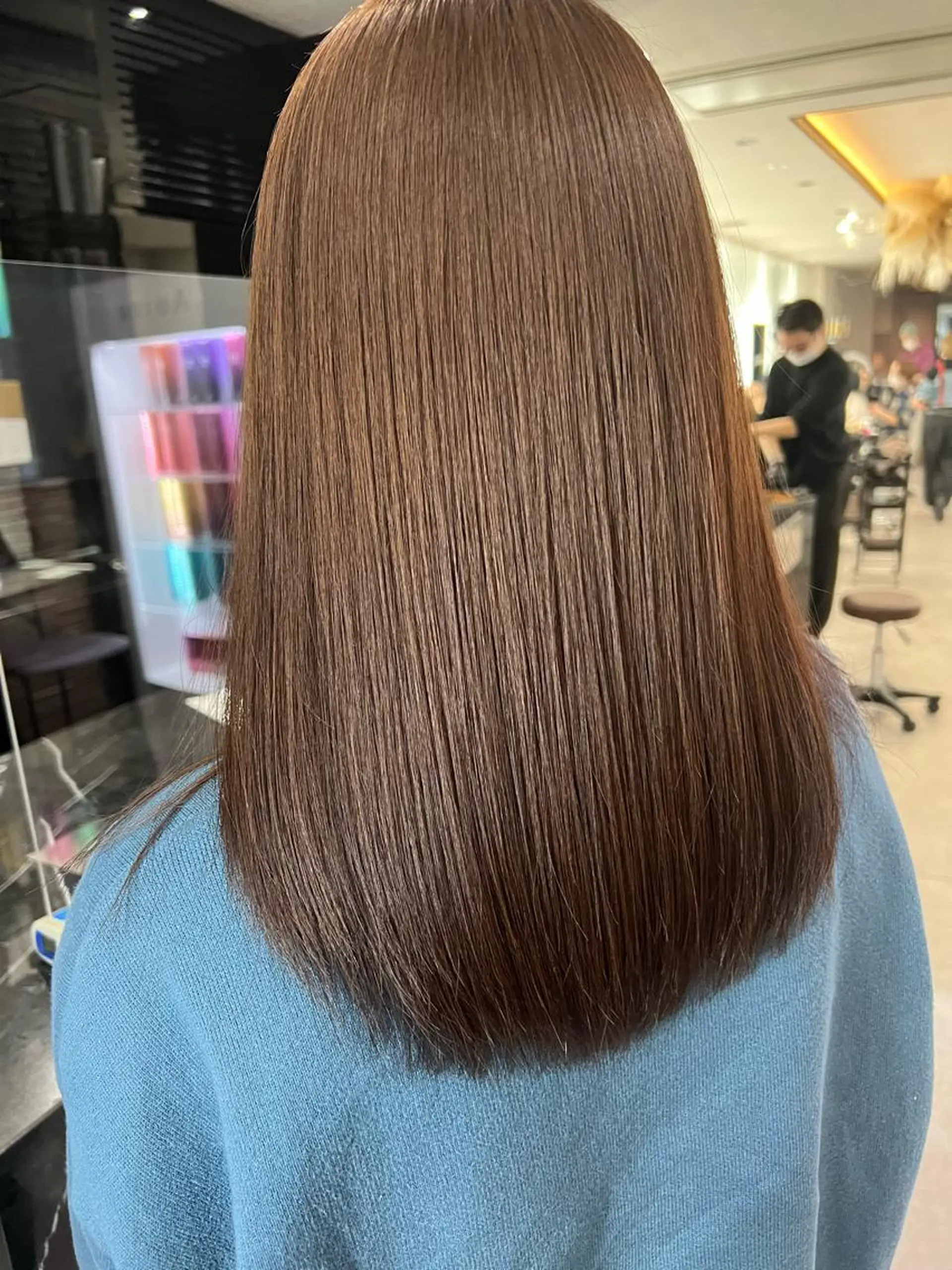 セミロング エクステ ハイライト 髪質改善 タンバルモリ ヨシンモリ カット ヘアカラー トリートメント Lond strada 心斎橋所属・🍀小川大輔🍀 ボブ/ブリーチ🥇のヘアスタイル