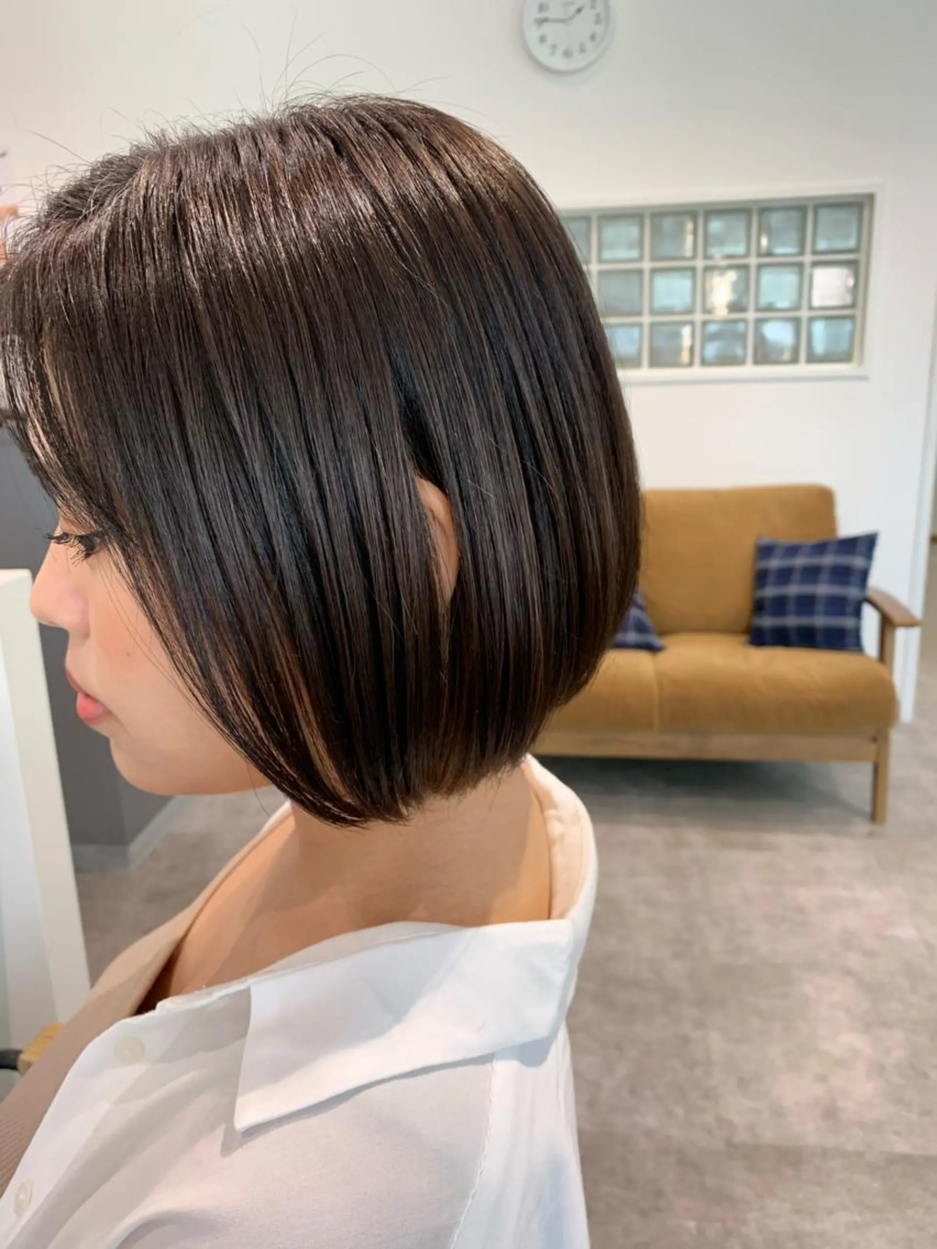 ショート 大人レイヤー ヨシミカズヤのヘアスタイル