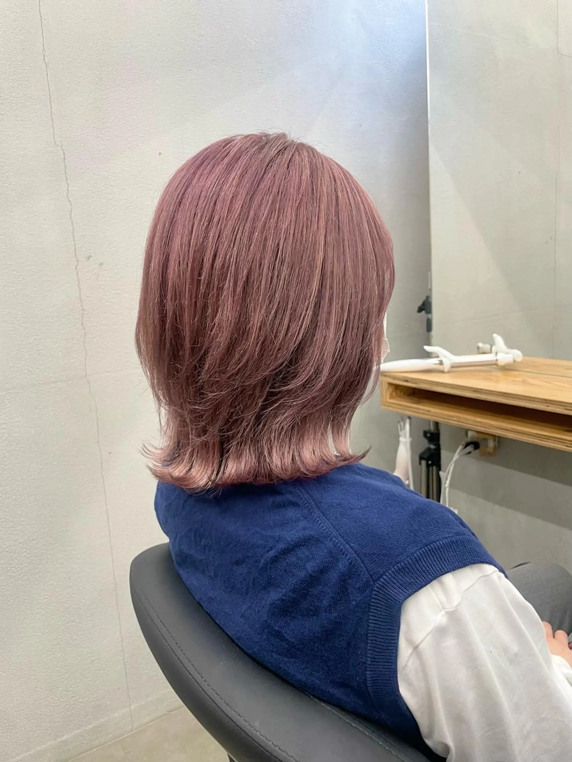 ミディアム カット ヘアカラー トリートメント ひより ／Nのヘアスタイル