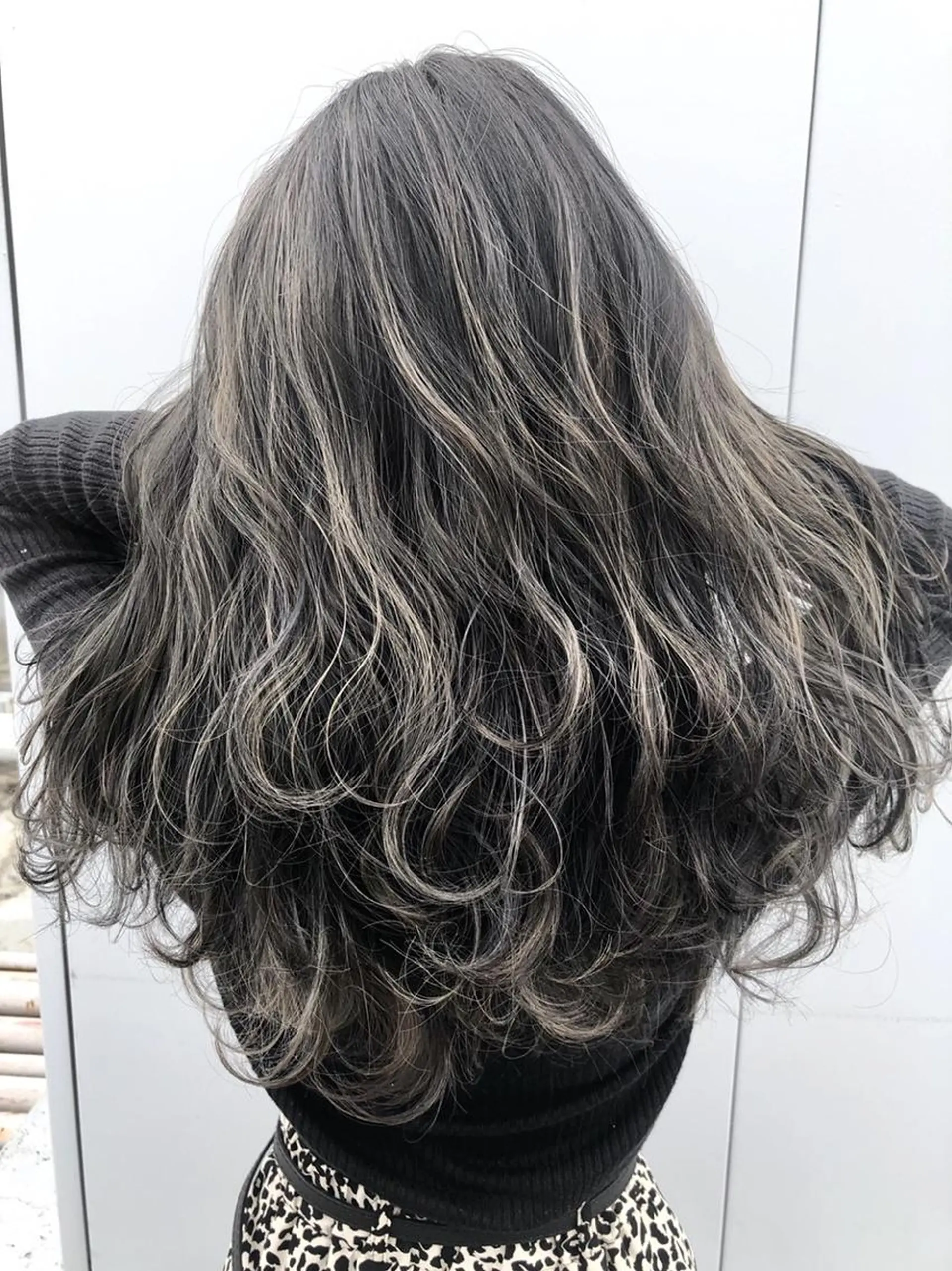 カラー Ash 店長 山下達也のヘアスタイル