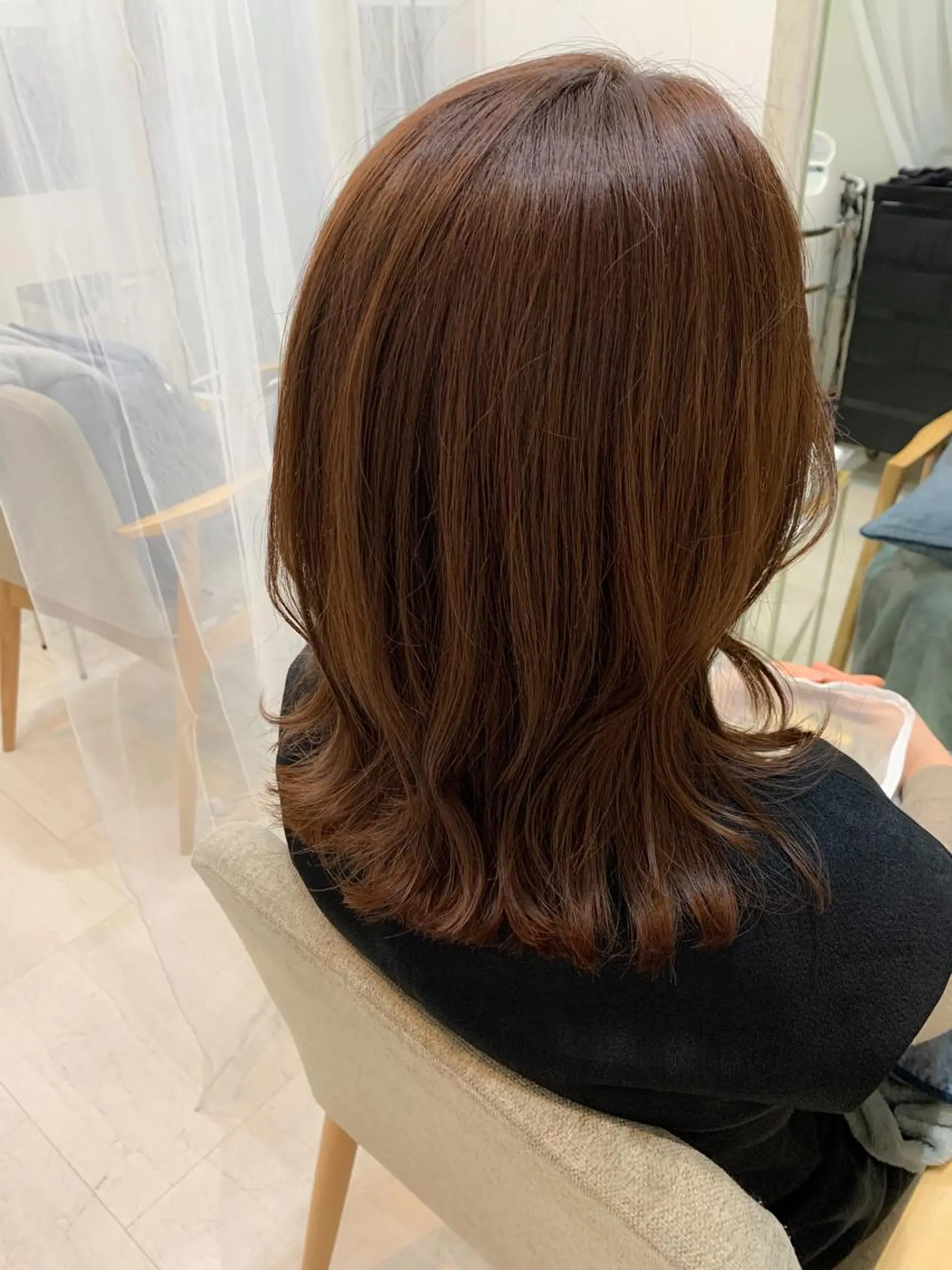 セミロング カラー ヘアアレンジ 成人式 ハーフアップ ポニーテール 結婚式・ブライダル 切りっぱなしボブ ALVAREZ BARBER SHOP所属・takebuchi harukaのヘアスタイル